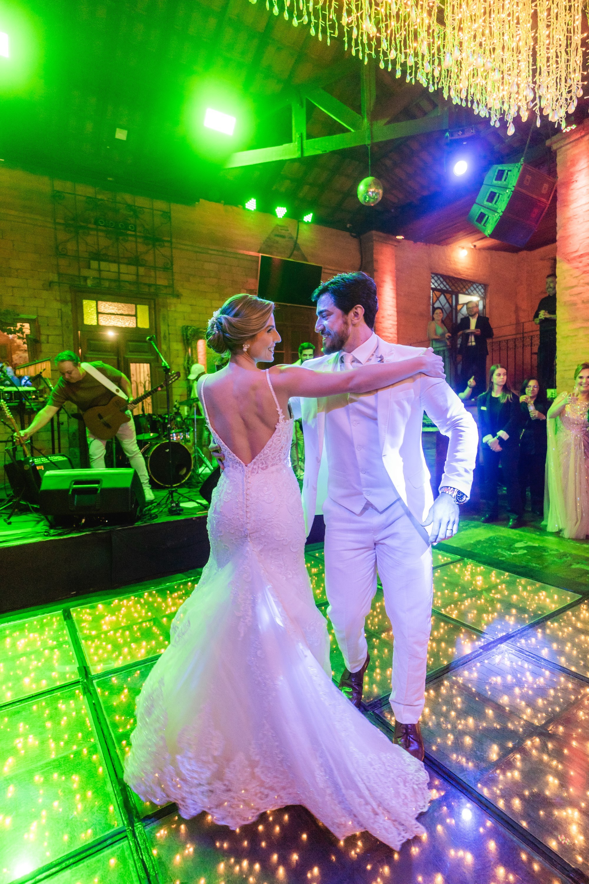 Casamento Natalia e Thiago — Alvorada. Fotógrafo de casamento e Filmmaker de casamento