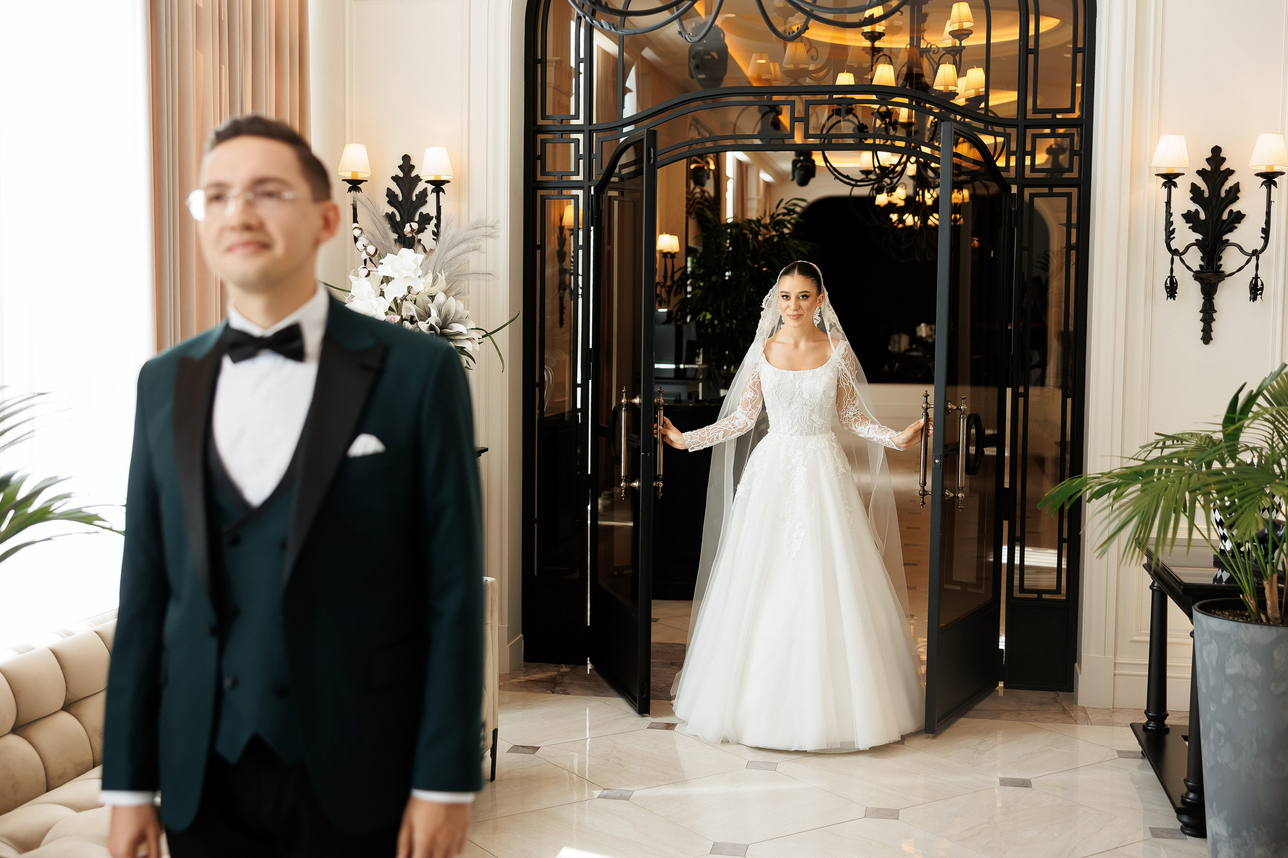 Serghei & Erica — Queen Residence. Servicii Foto și Video 067188353