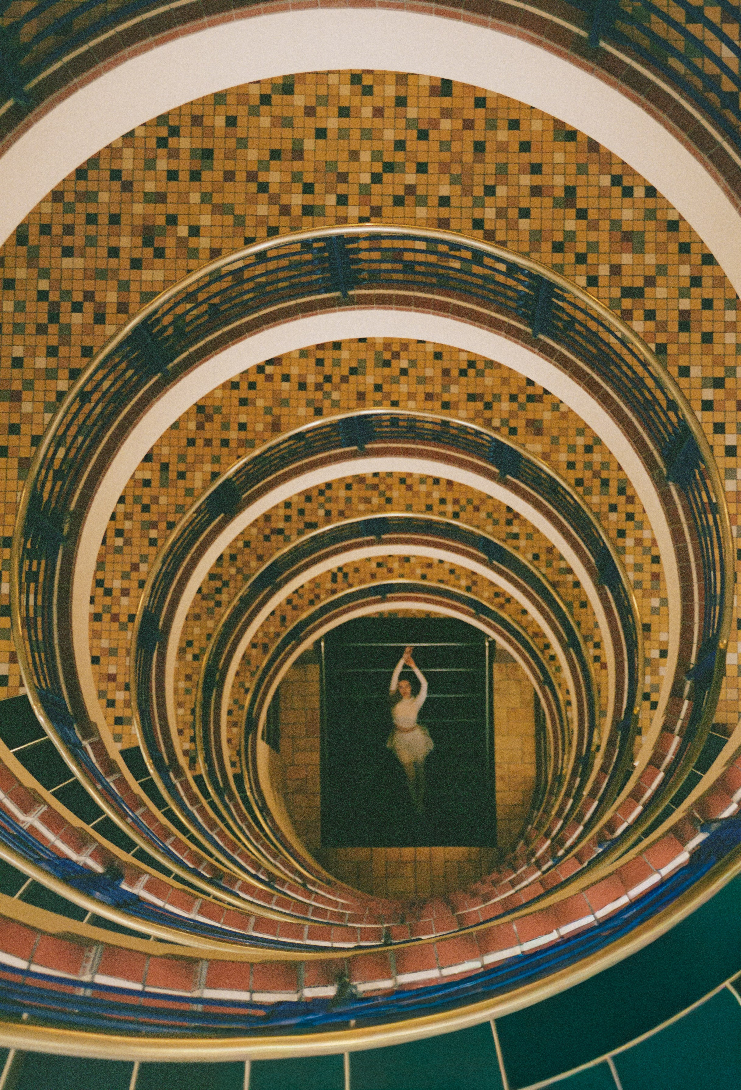 Timeless. Alina Romanova | Creative & Fashion Photographer Hamburg