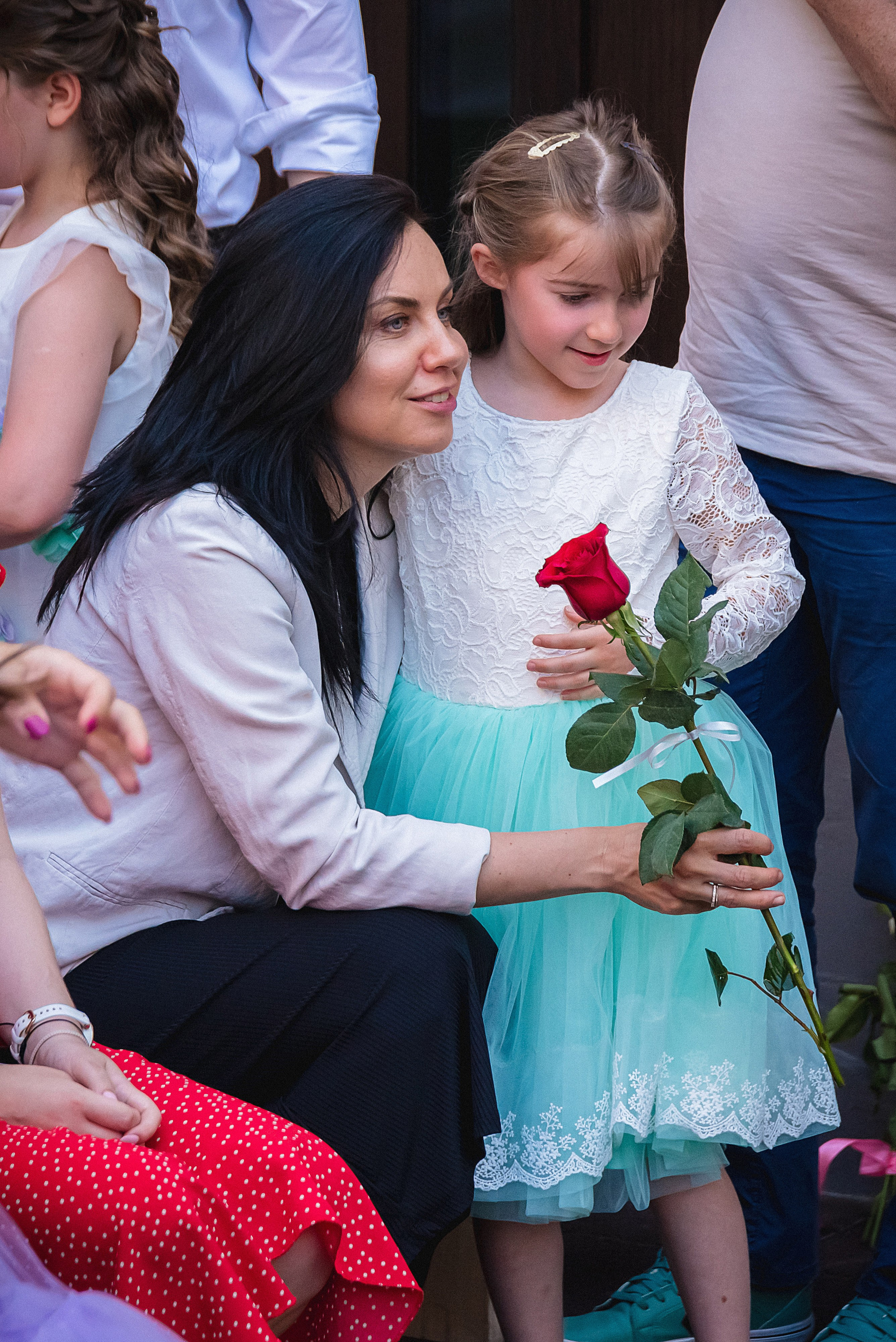 Zīles Skolas Izlaidums. Fotogrāfs Rīgā. Gīmenes, individuālās un dažādu produktu fotosesijas