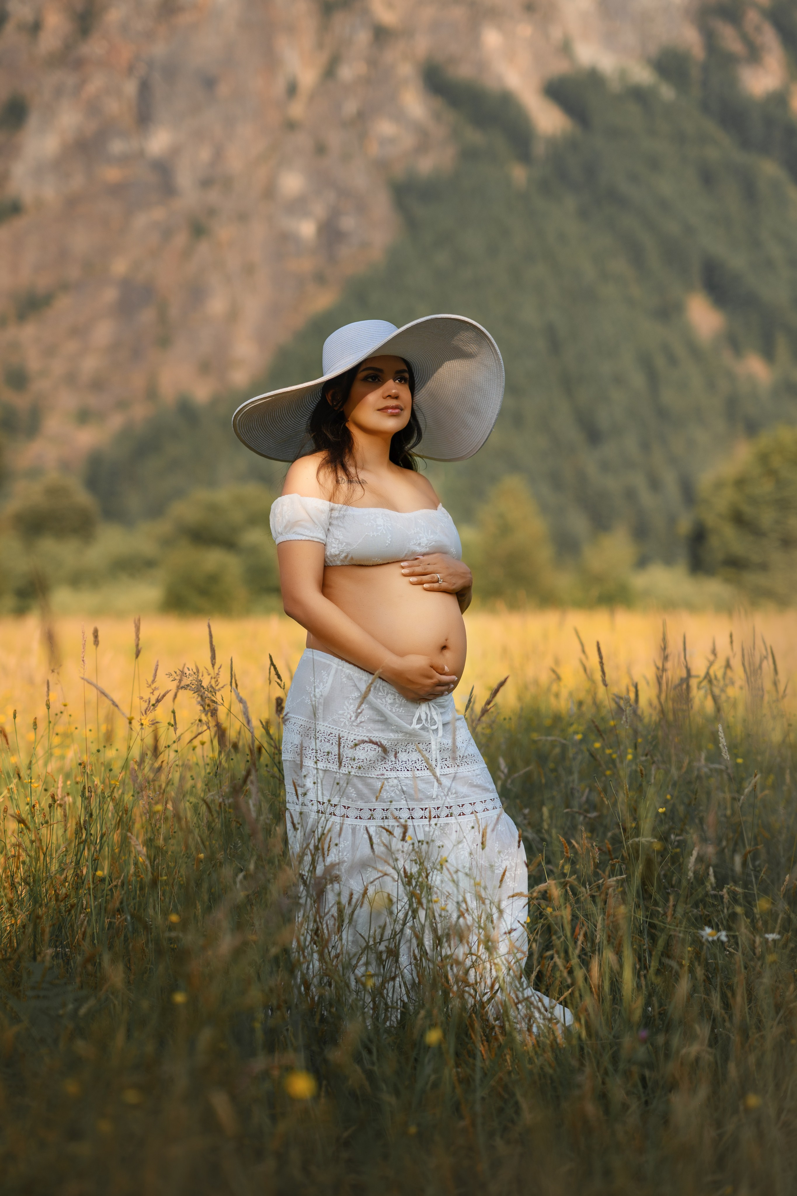 Elizabeth. Wedding & family photography in Seattle area. Helen Michelle photographer