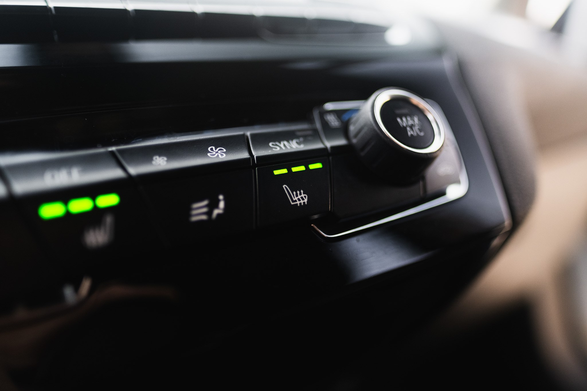 BMW X1. LOHA VISUALS — AUTOMOTIVE PHOTOGRAPHY