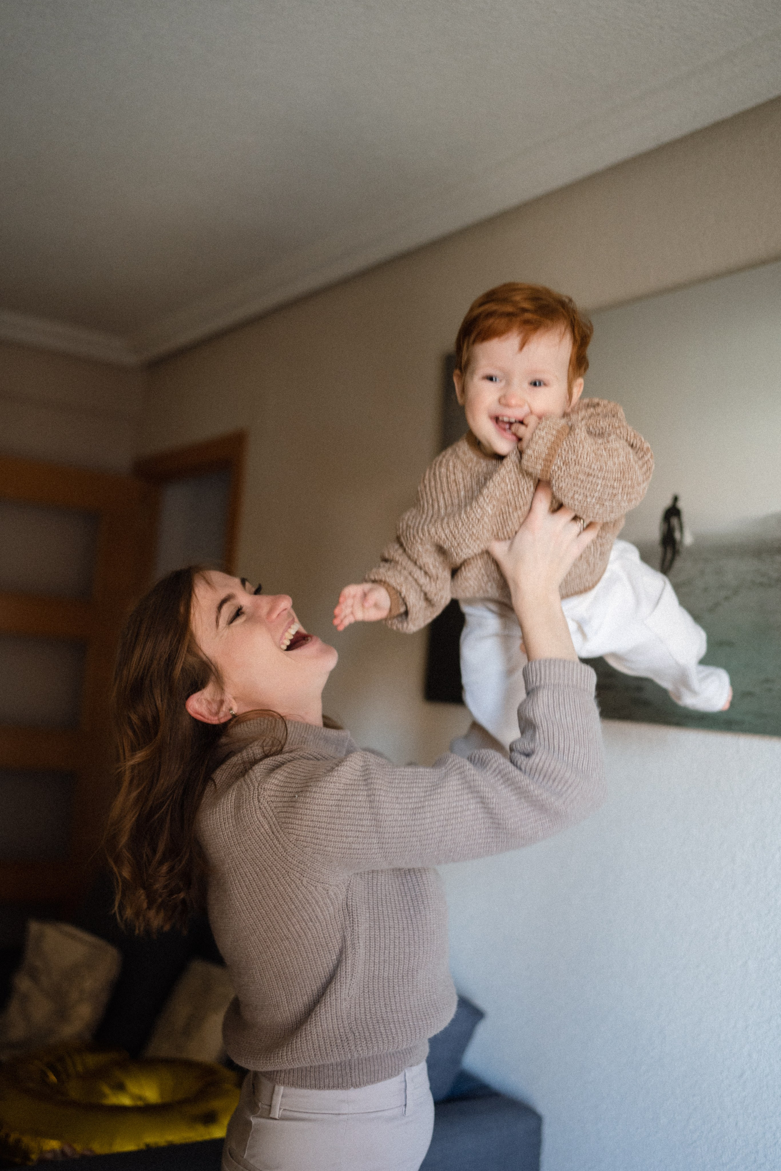 Family Photoshoot Spain with kids. Photographer in Madrid, Spain. Alyona Belyaninova