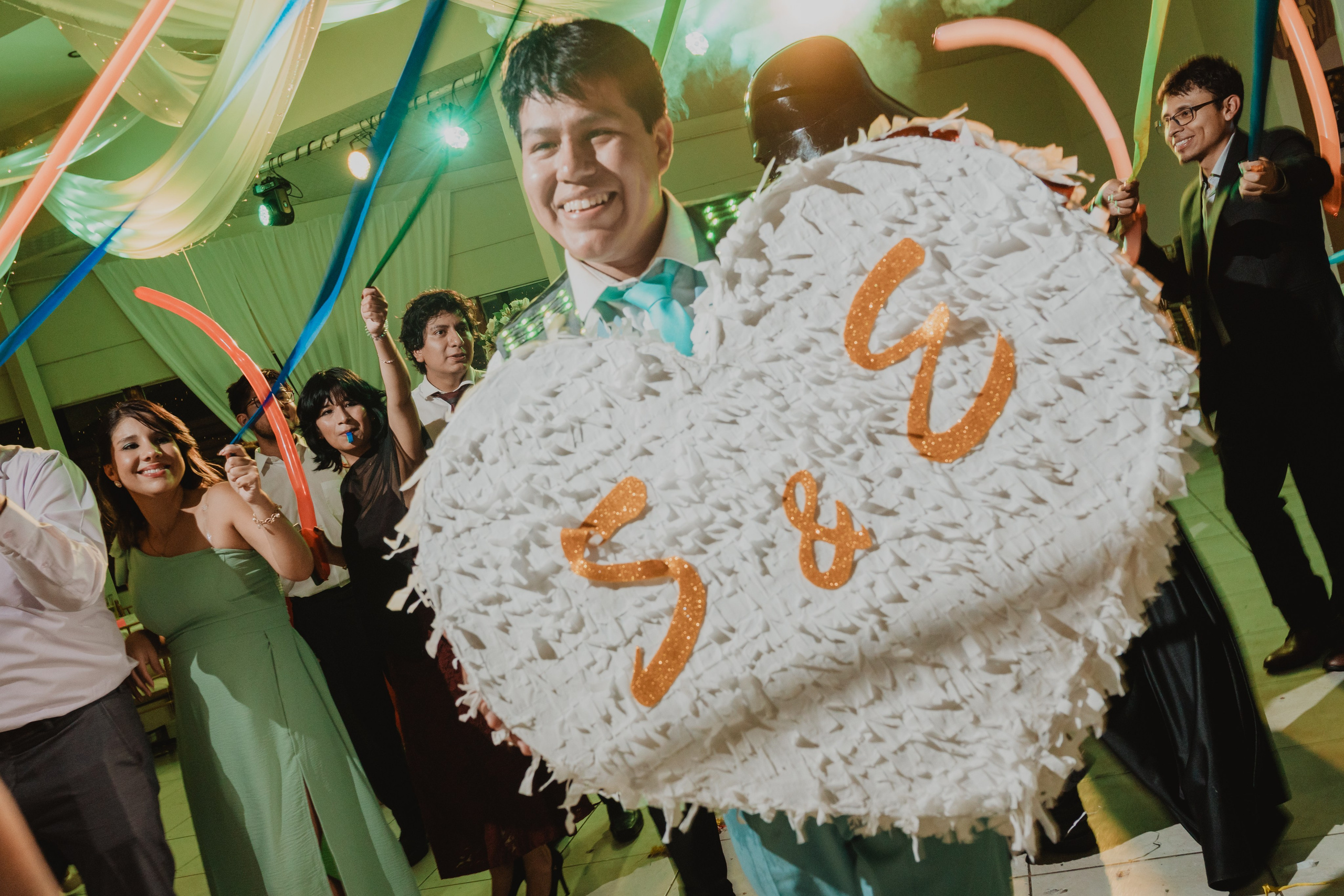 STEISY + EMMANUEL | BODA RELIGIOSA. Studio KVTA | Fotografía y Video de Bodas en Arequipa