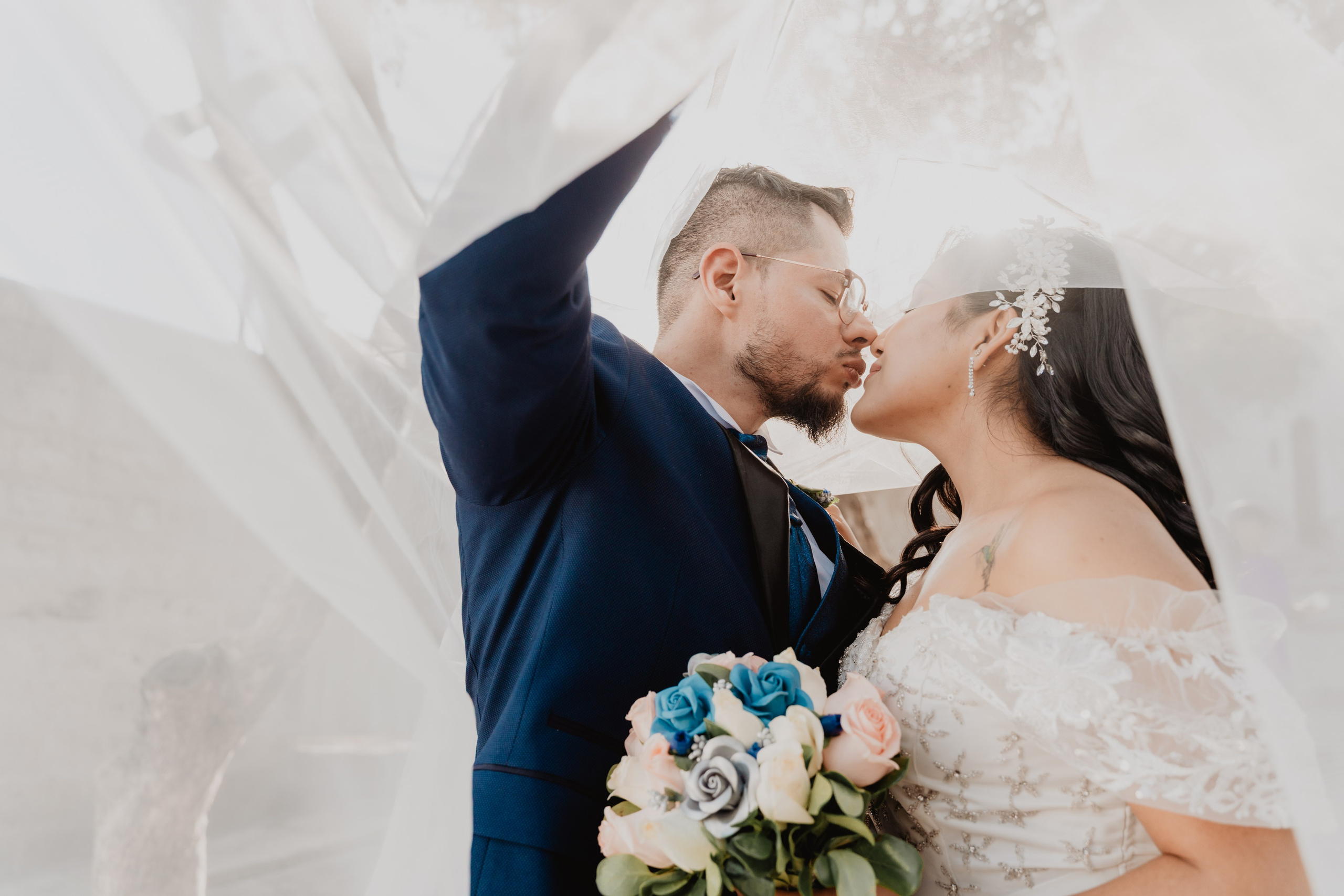 GABRIELA + JORGE | BODA CIVIL RELIGIOSA. Studio KVTA | Fotografía y Video de Bodas en Arequipa