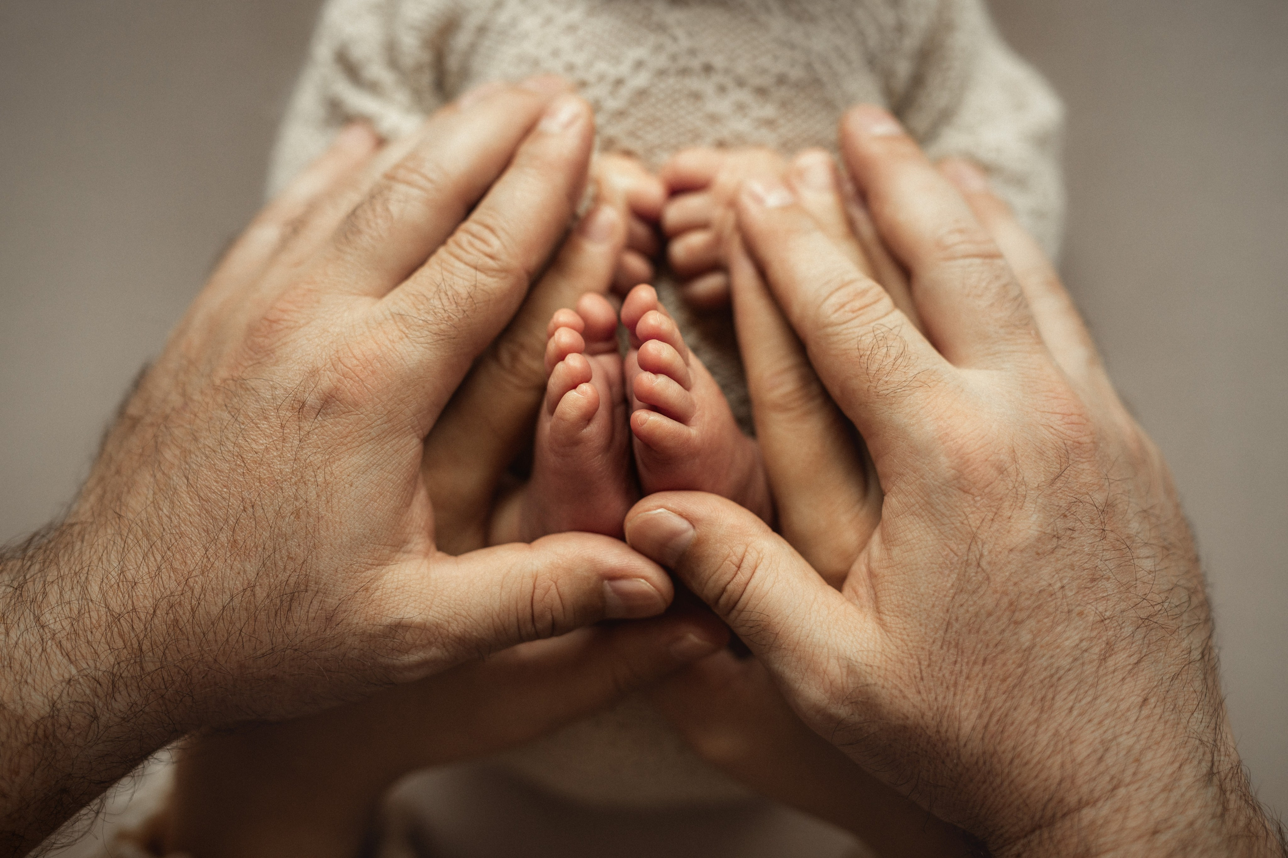 Newborn Classic. Newborn, kids, family photographer based near Zurich, Switzerland