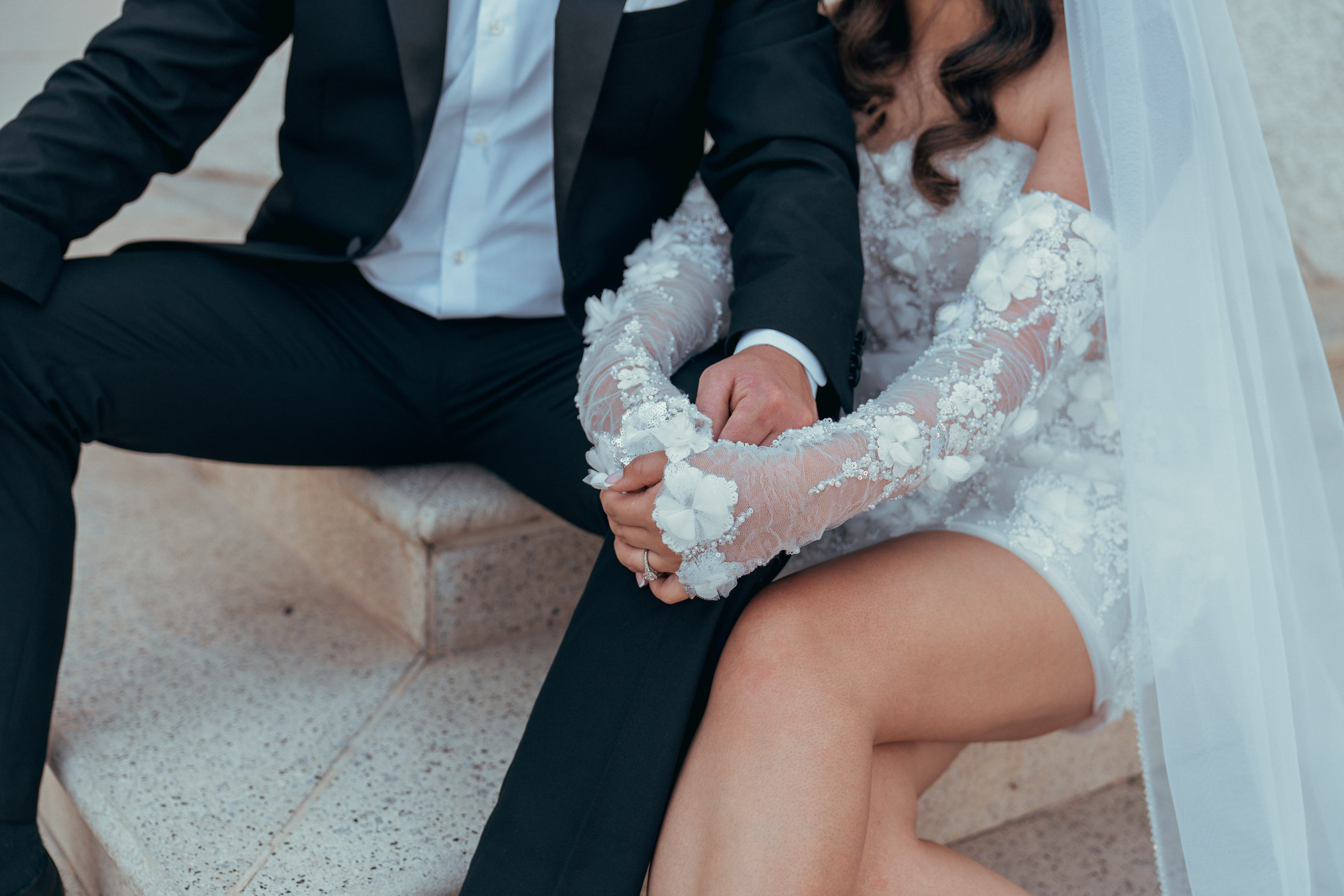 Sara&John. Wedding & elopement photographer Viktoriya Kravtsov. Las Vegas