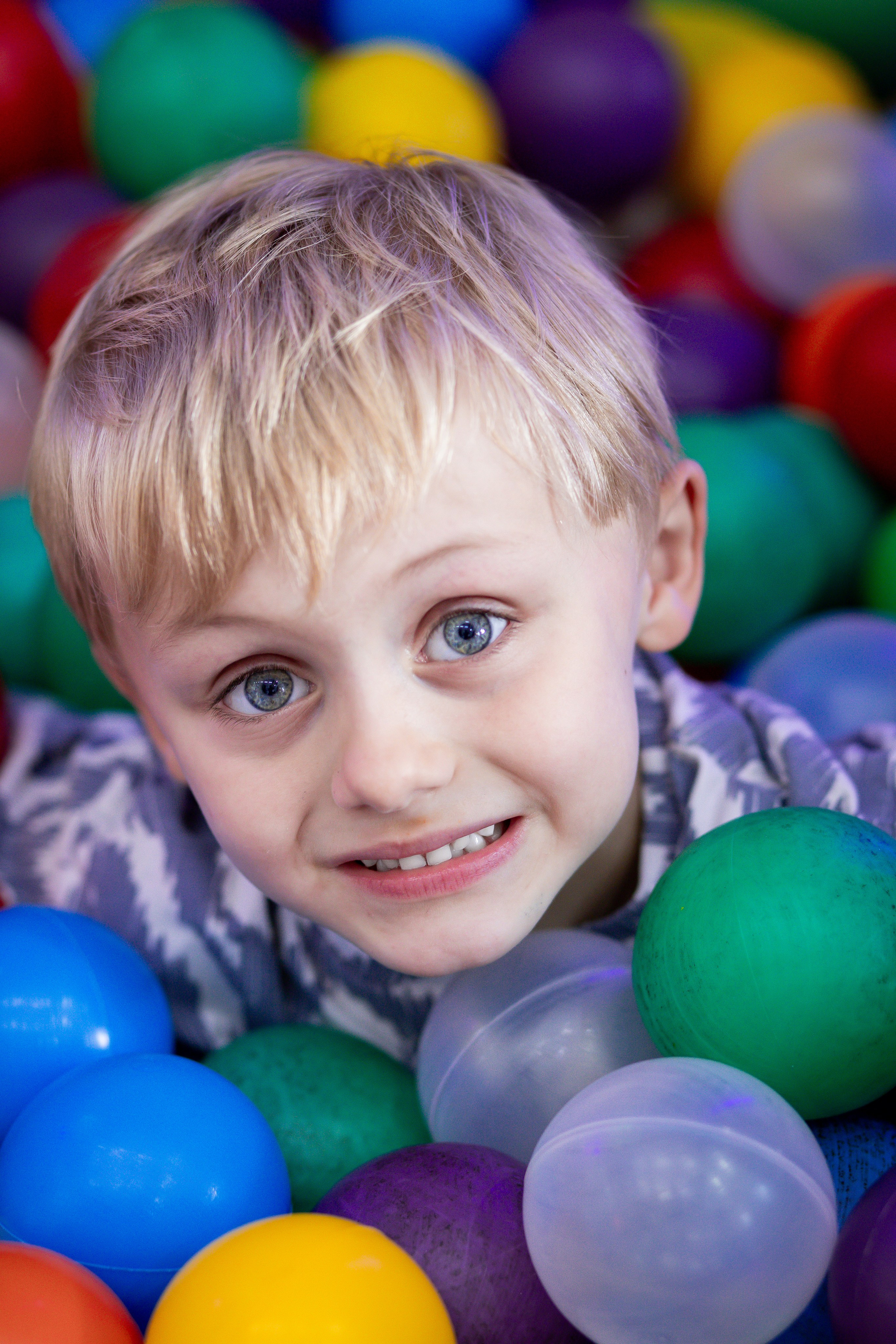 FESTAS INFANTIS. Fotógrafo de momentos Sagrados