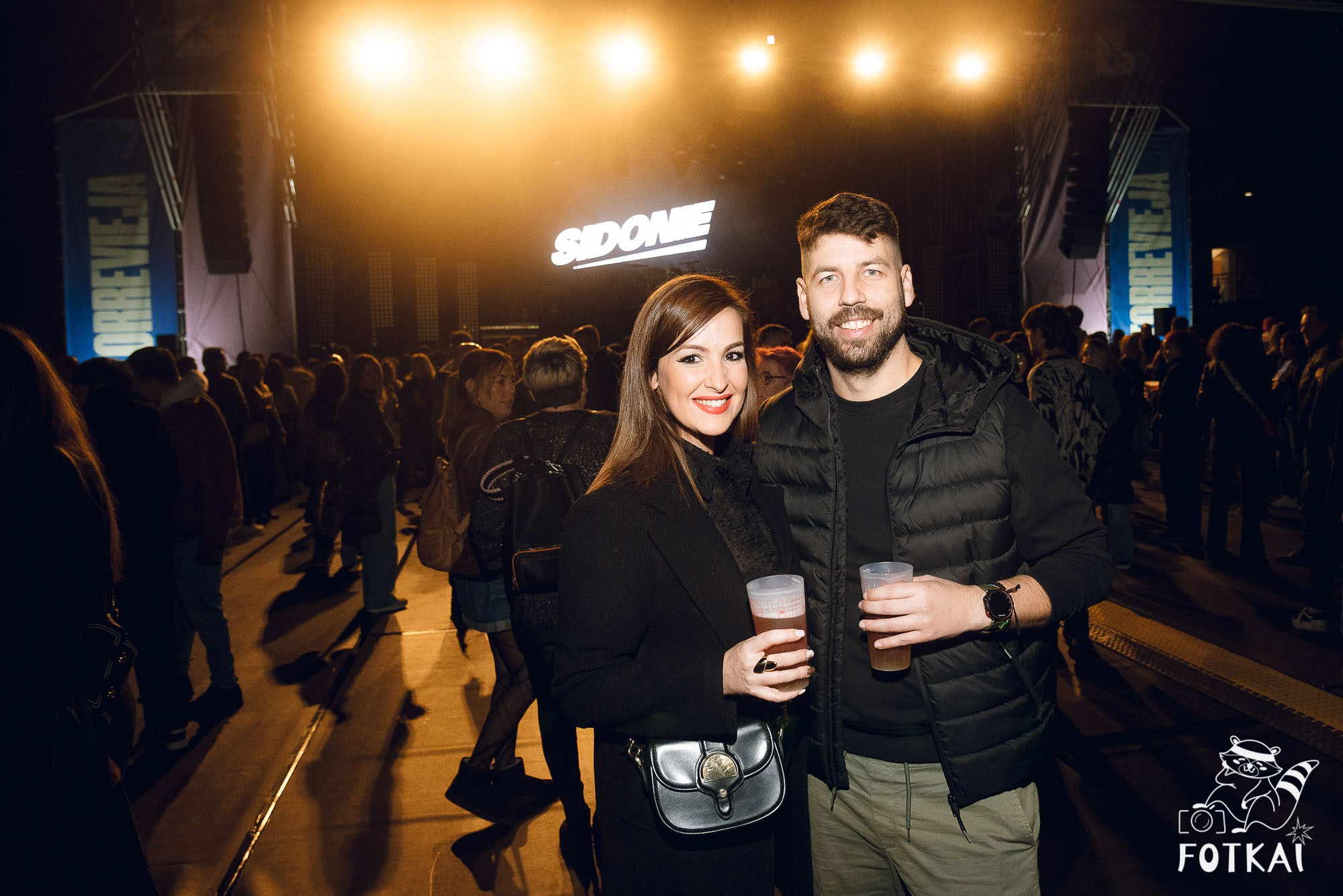 Sidonie en Torrevieja 2025 – Fotos del concierto y reportaje completo | FOTKAI