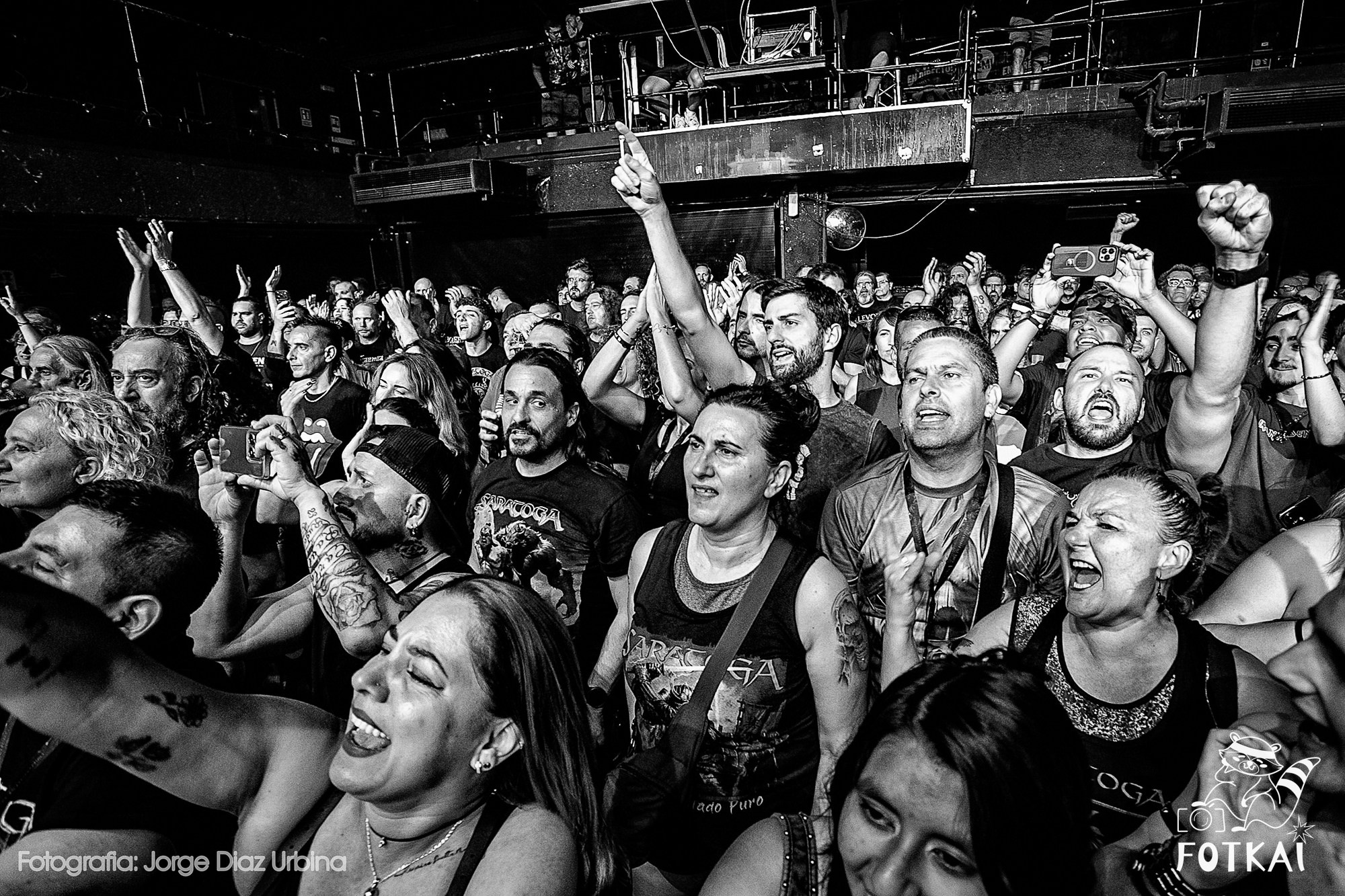 Saratoga Live at Es Gremi Mallorca — Concert Photos, En Estado Puro Tour 2026 | FOTKAI