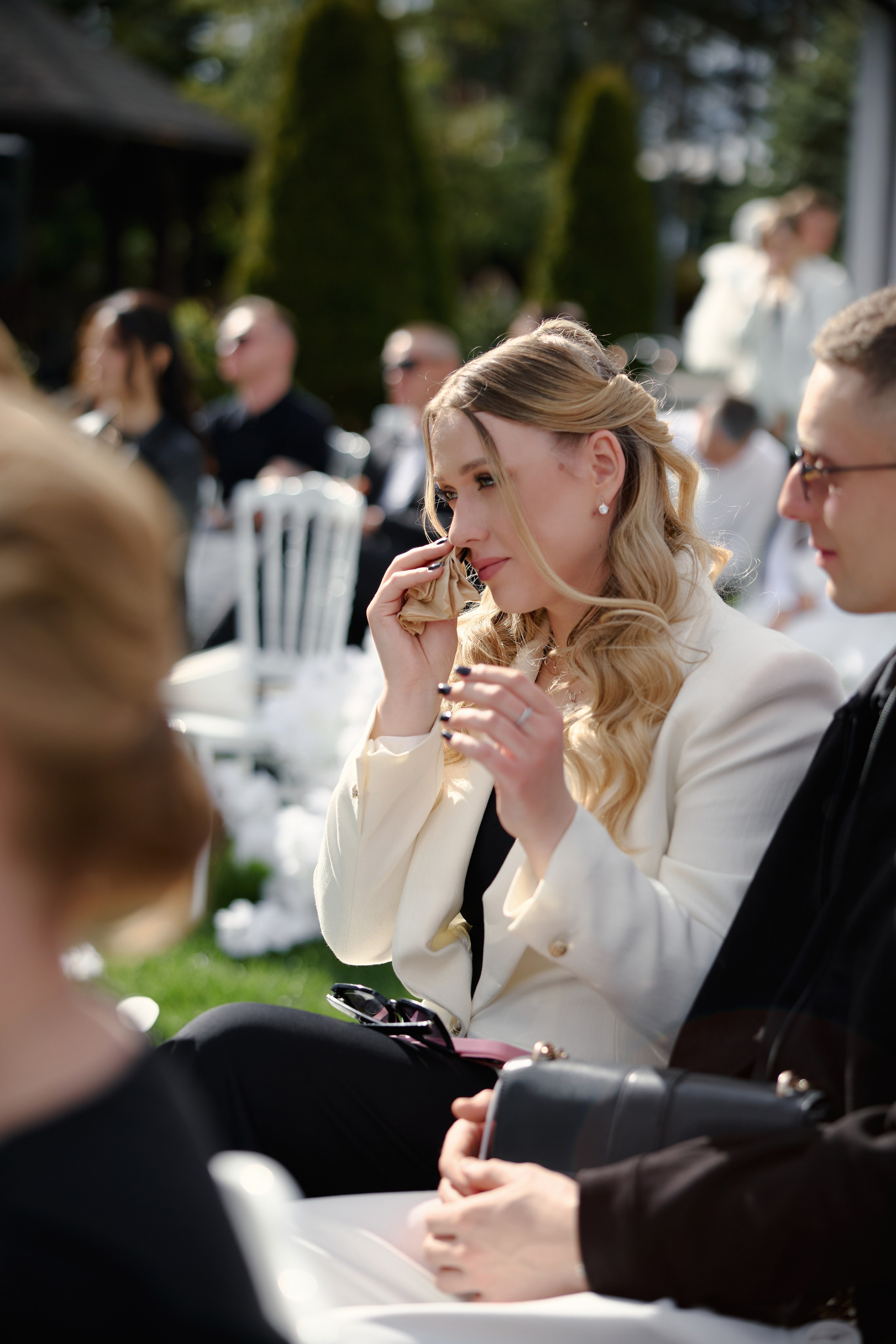 Natalia & Roman. Dworek przy lesie. Fotograf ślubny i rodzinny w Krakowie Yana Klymova