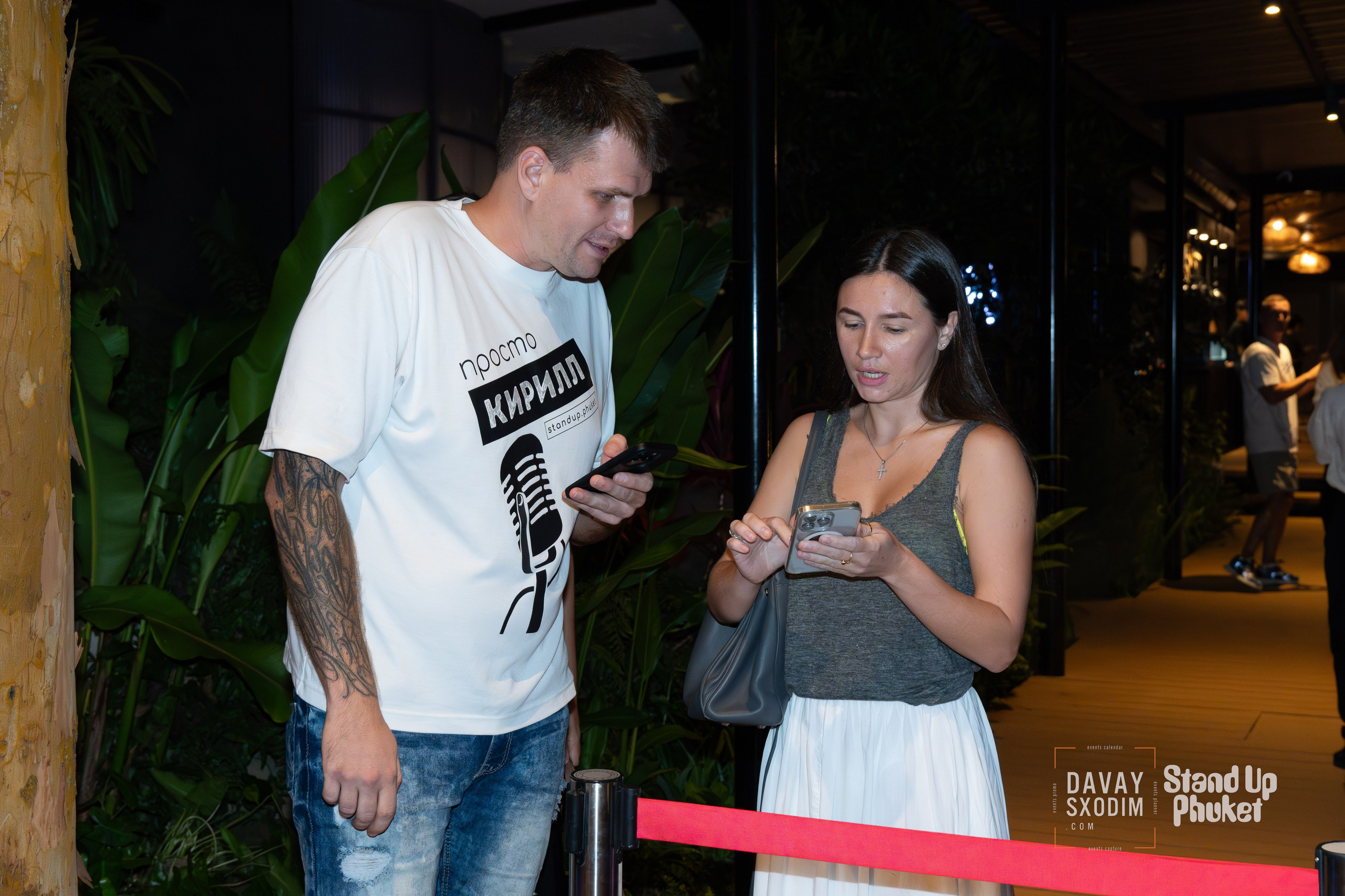 Standup Влада Лапина | Фоторепортаж | Афиша | DAVAYSXODIM.com PHUKET. АФИША|ФОТОРЕПОРТАЖИ|ИВЕНТЫ|ПХУКЕТ