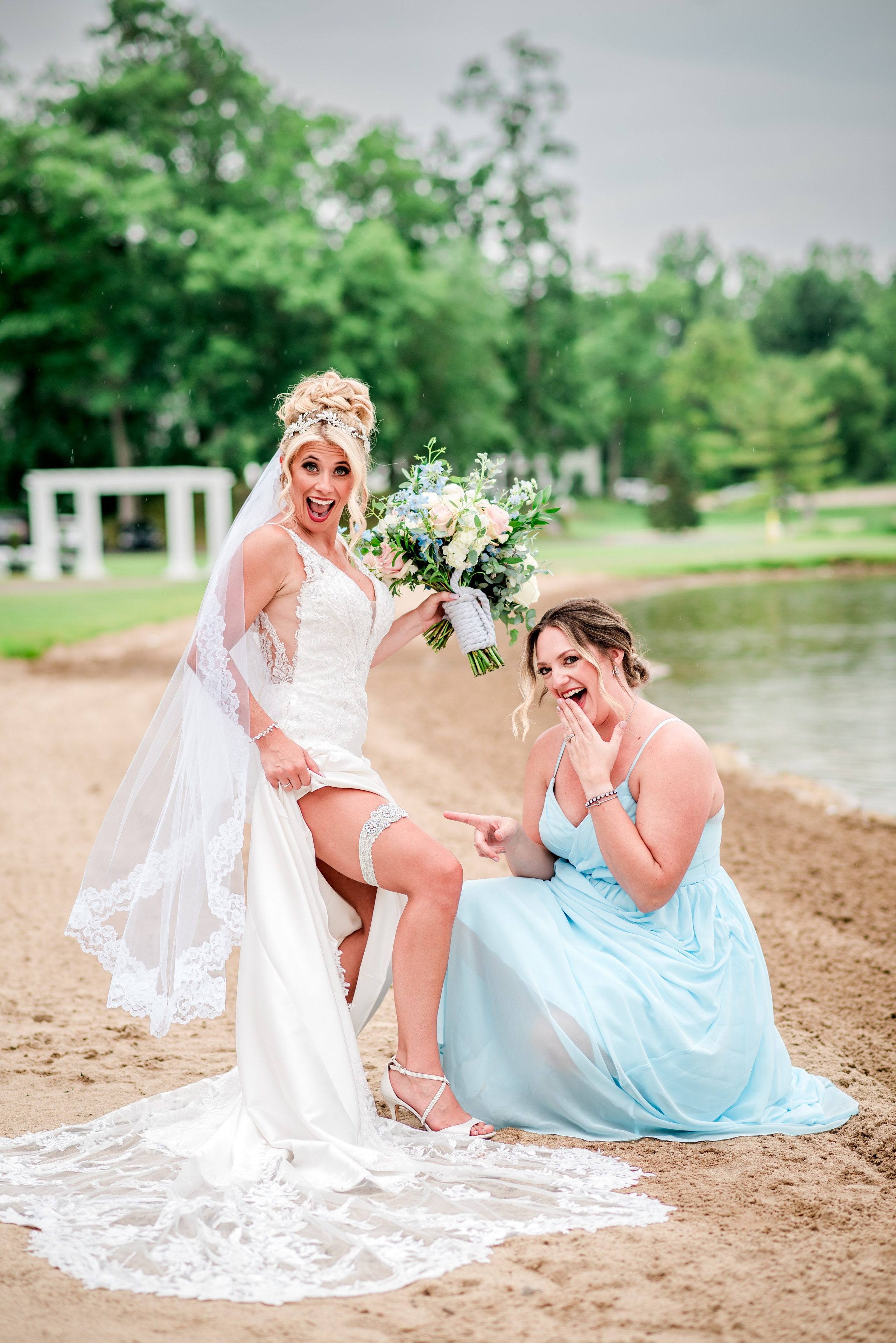 Classy Nautical Wedding at Waldenwoods Resort | Howell, MI Wedding Photographer. Alexandria Danielle Photography | Fort Wayne & Indianapolis Wedding Photographer