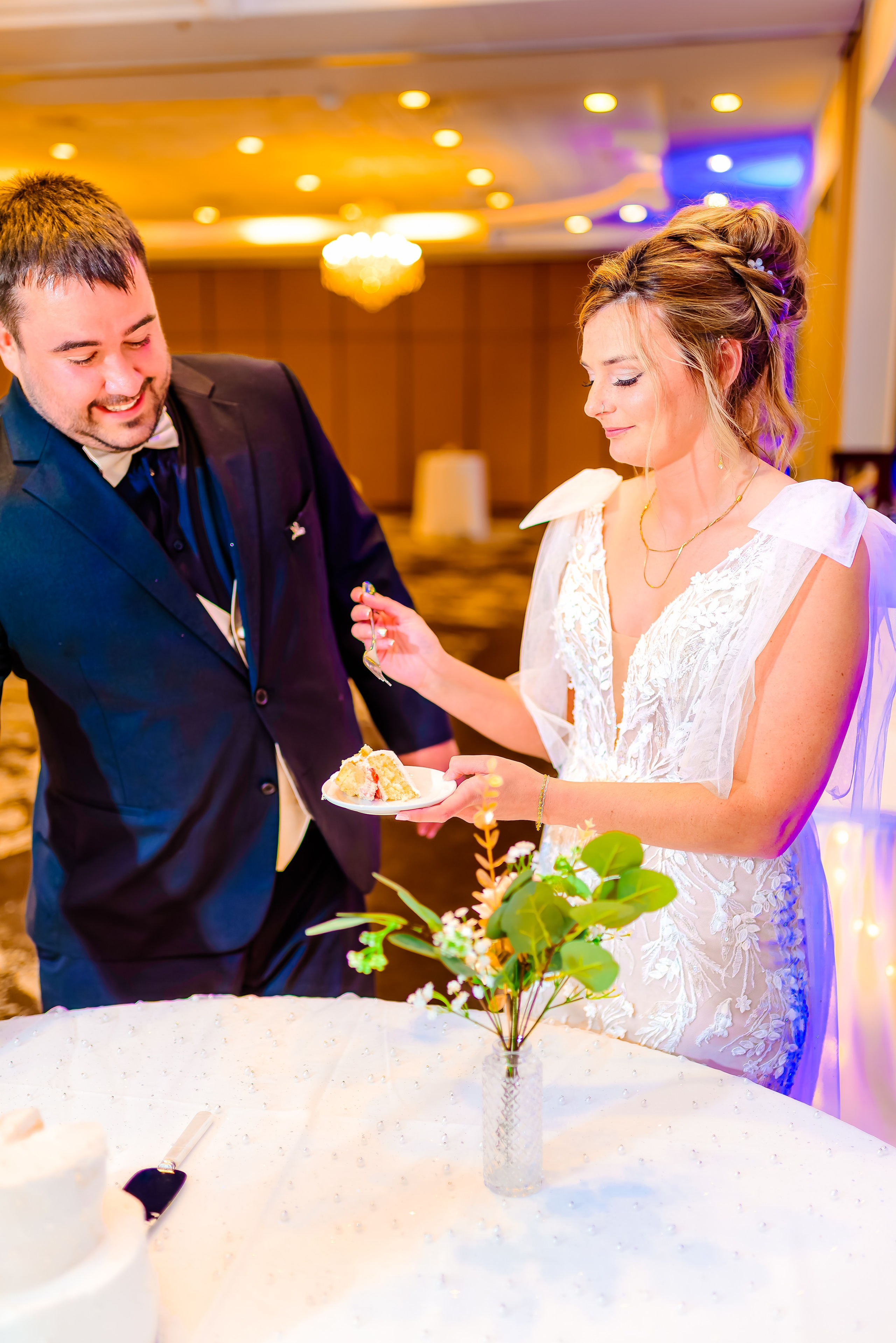 Jayme + Brad. Alexandria Danielle Photography | Fort Wayne & Indianapolis Wedding Photographer