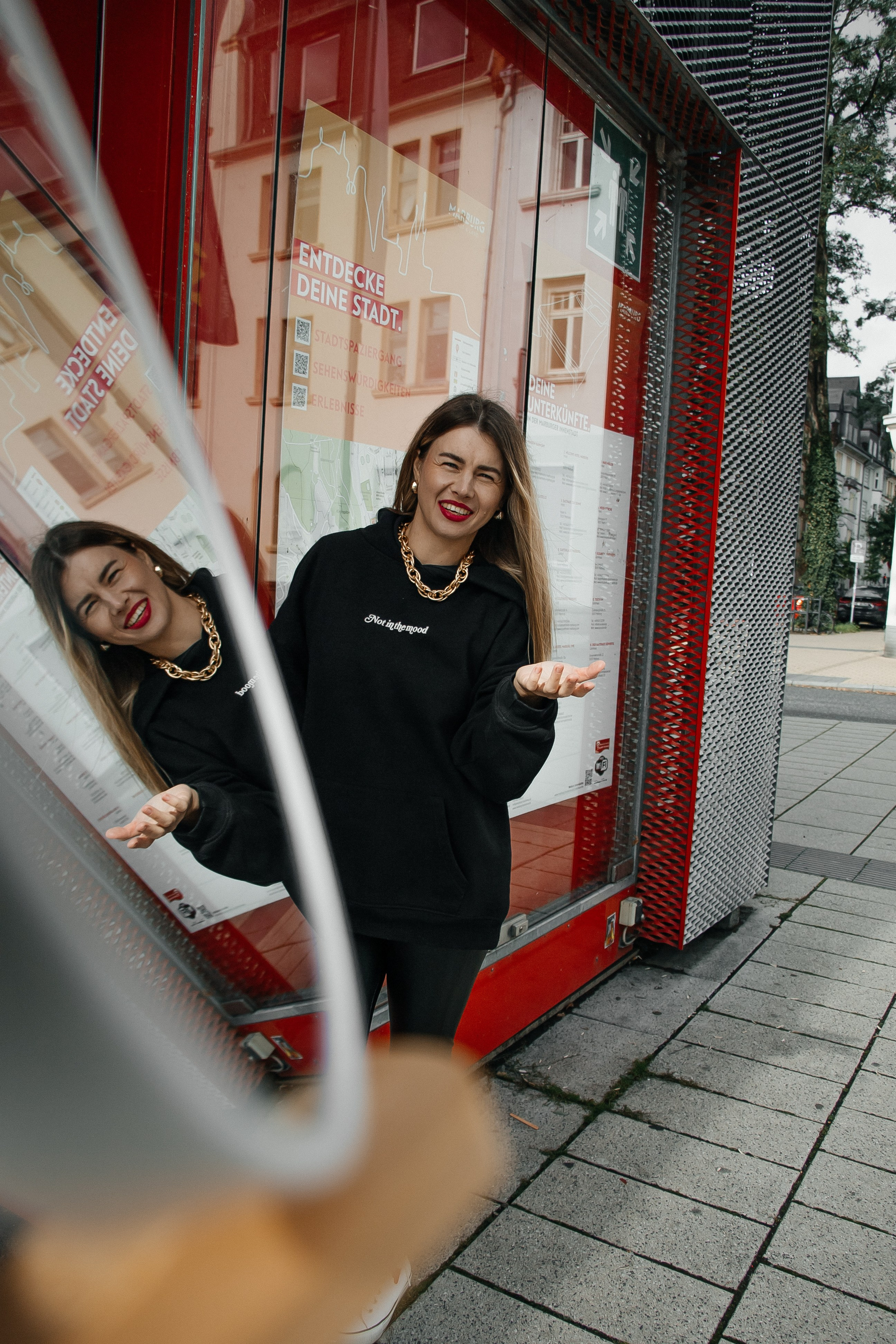 Red girl. PHOTOgrapher Germany MARBURG