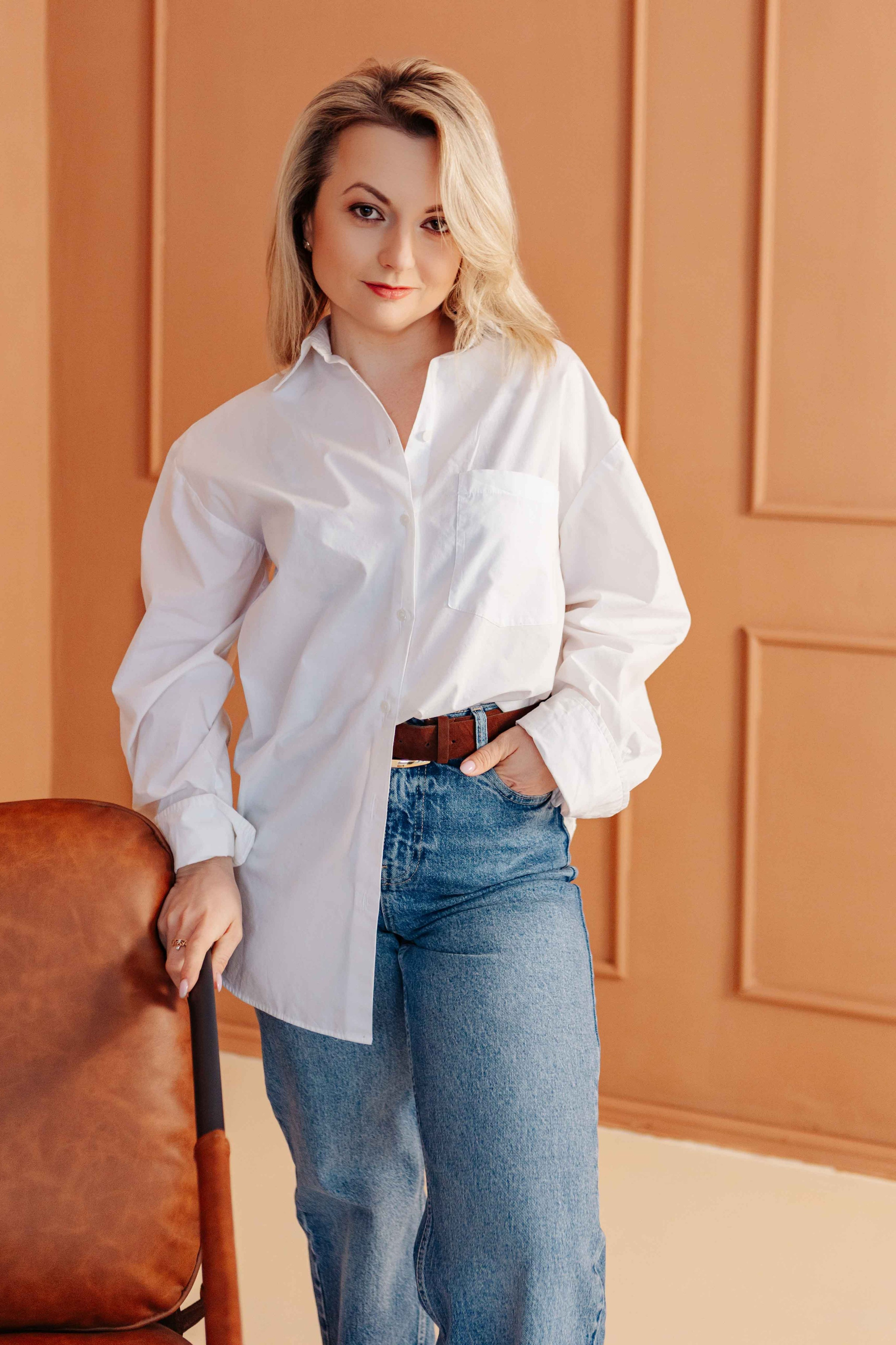 Laura. Cristina Andronache fotograf Brașov fotograf de familie fotograf de nunta Brașov