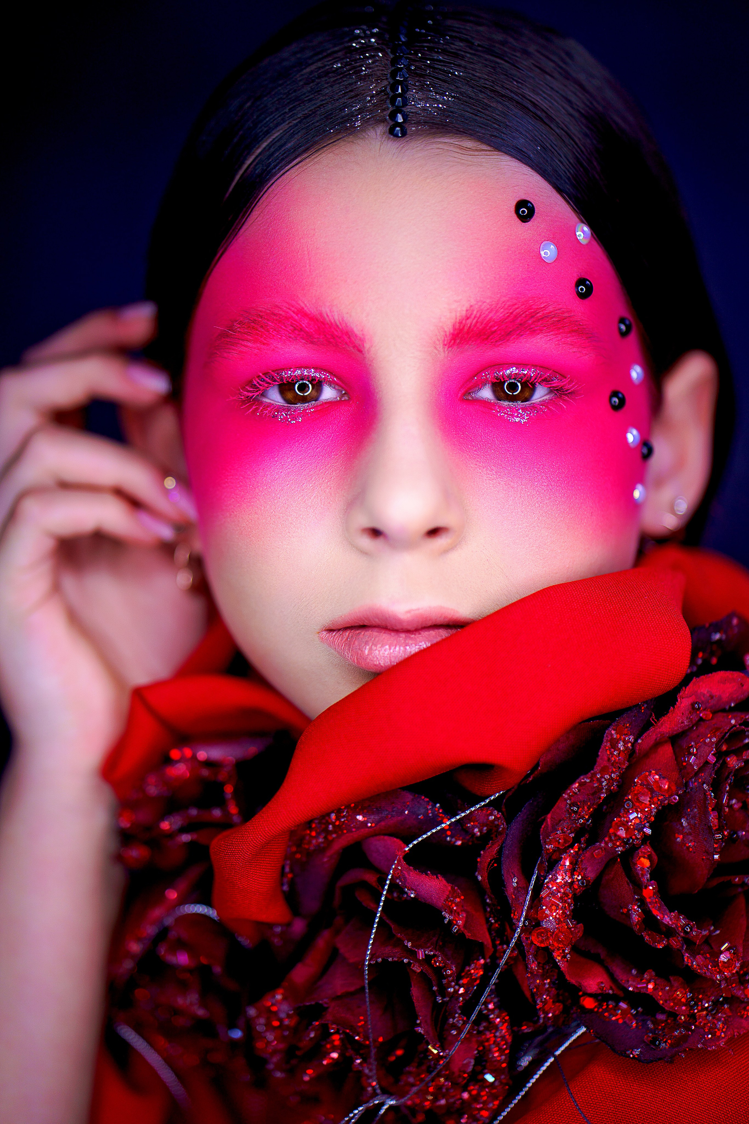 Creative makeup. Familien, Portrait und Konzeptualfotografie in Genf, Schweiz