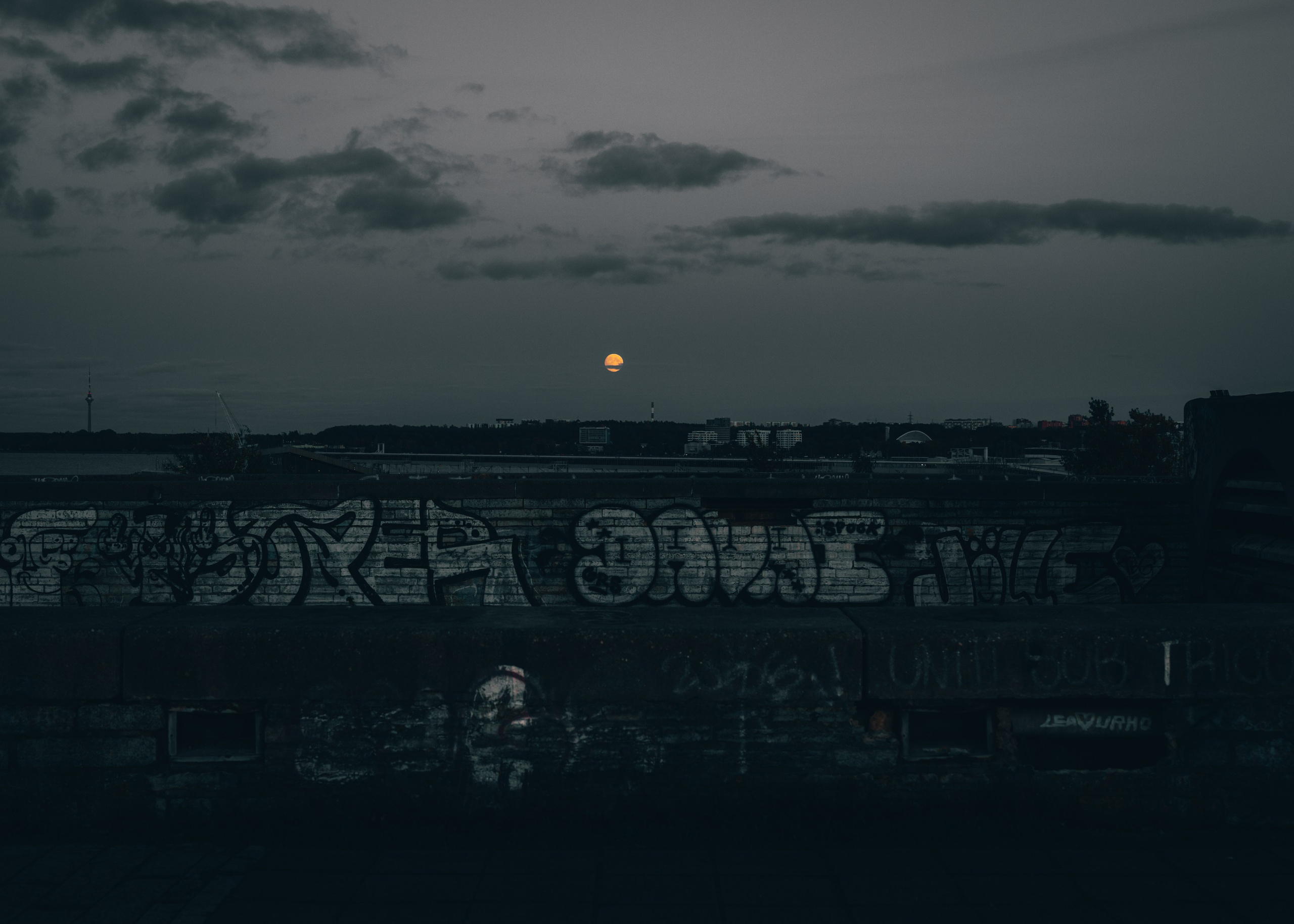 Dažādas fotogrāfijas. Sajūtu un mirkļu fotogrāfs no Rīgas, Mārtiņš Babris