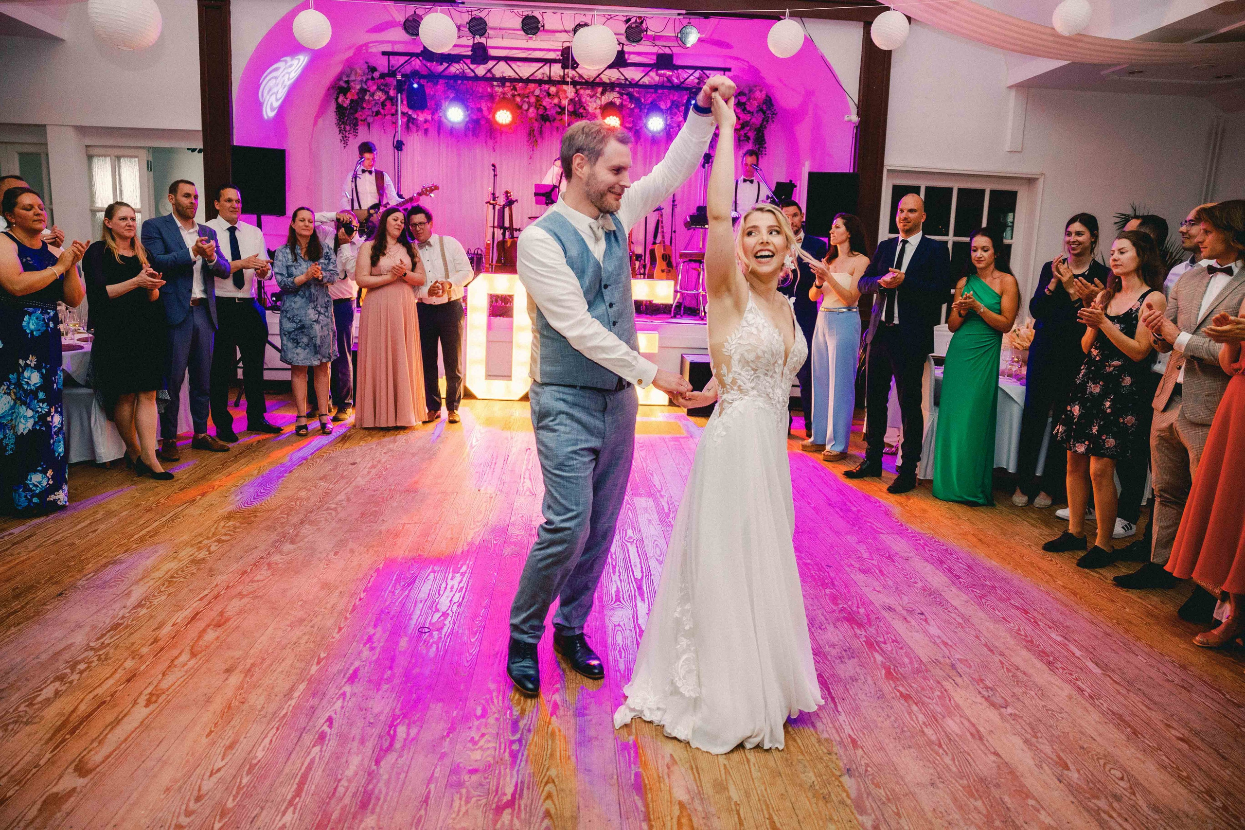 Hochzeit im AK Happiness