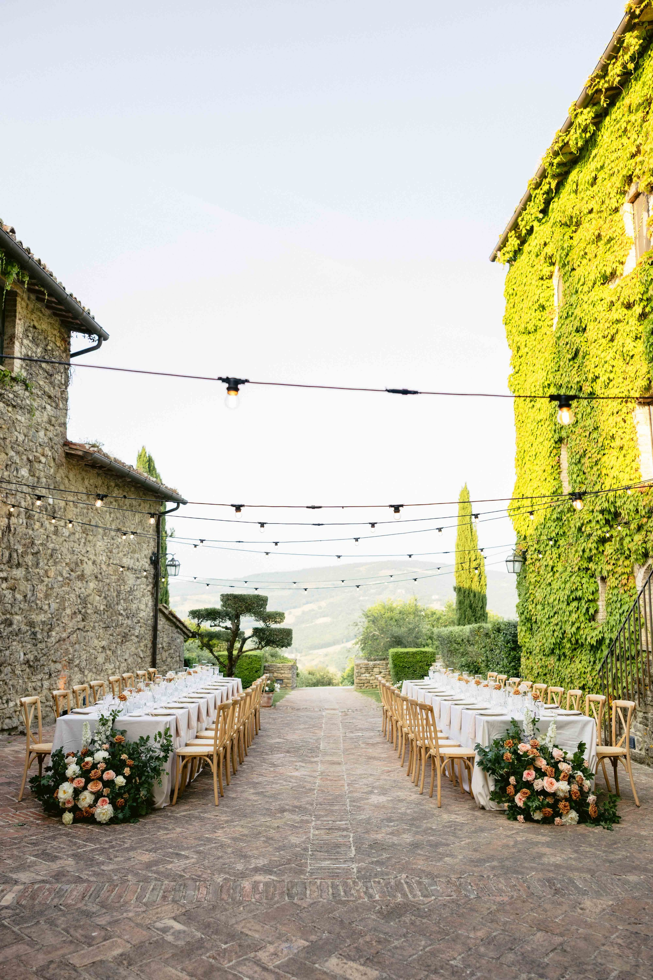 Wedding at Borgo Bastia Creti, a wedding venue in Tuscany Umbria