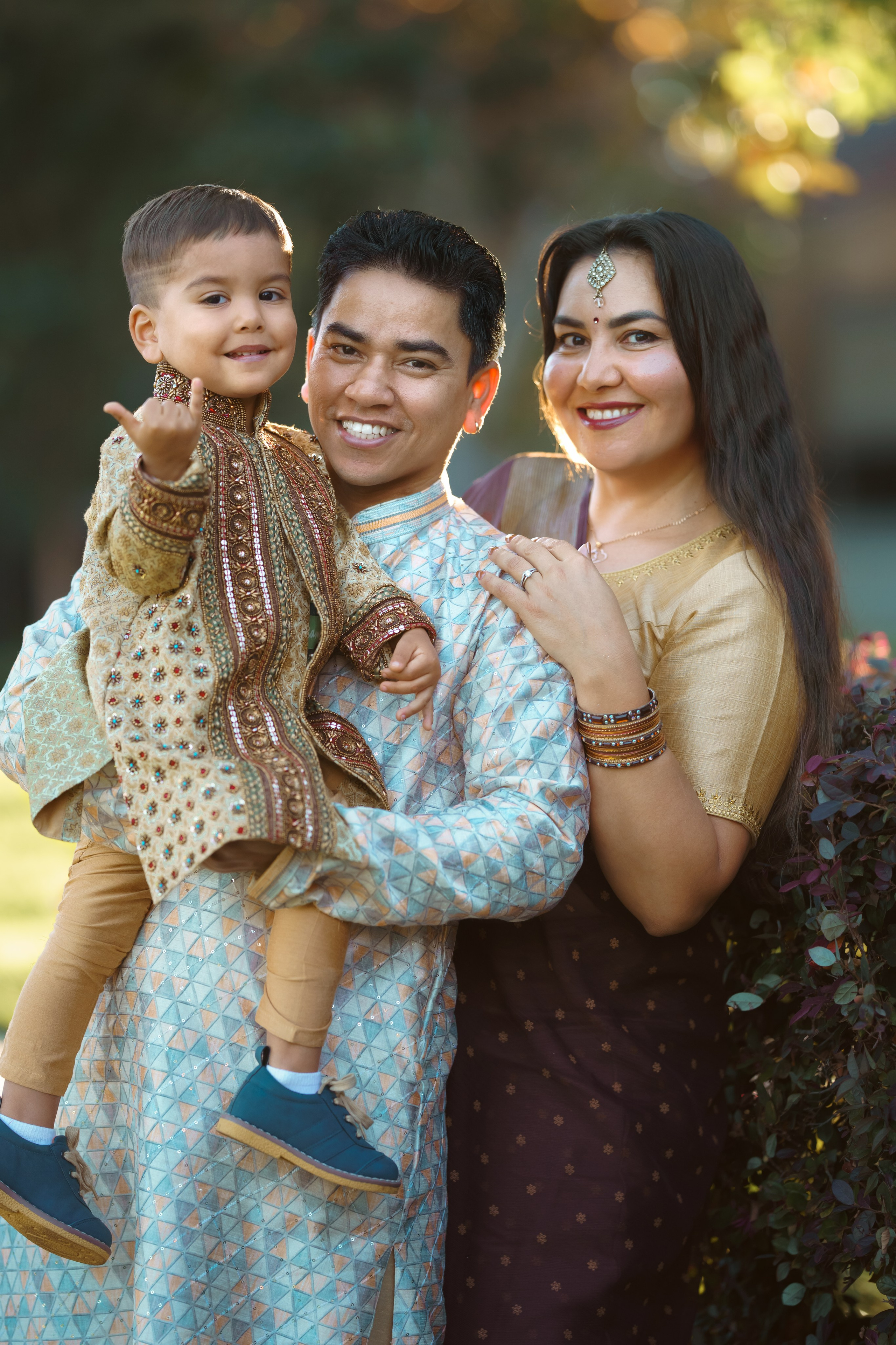 Chocolate family look. Tatiana Smirnova — Photographer