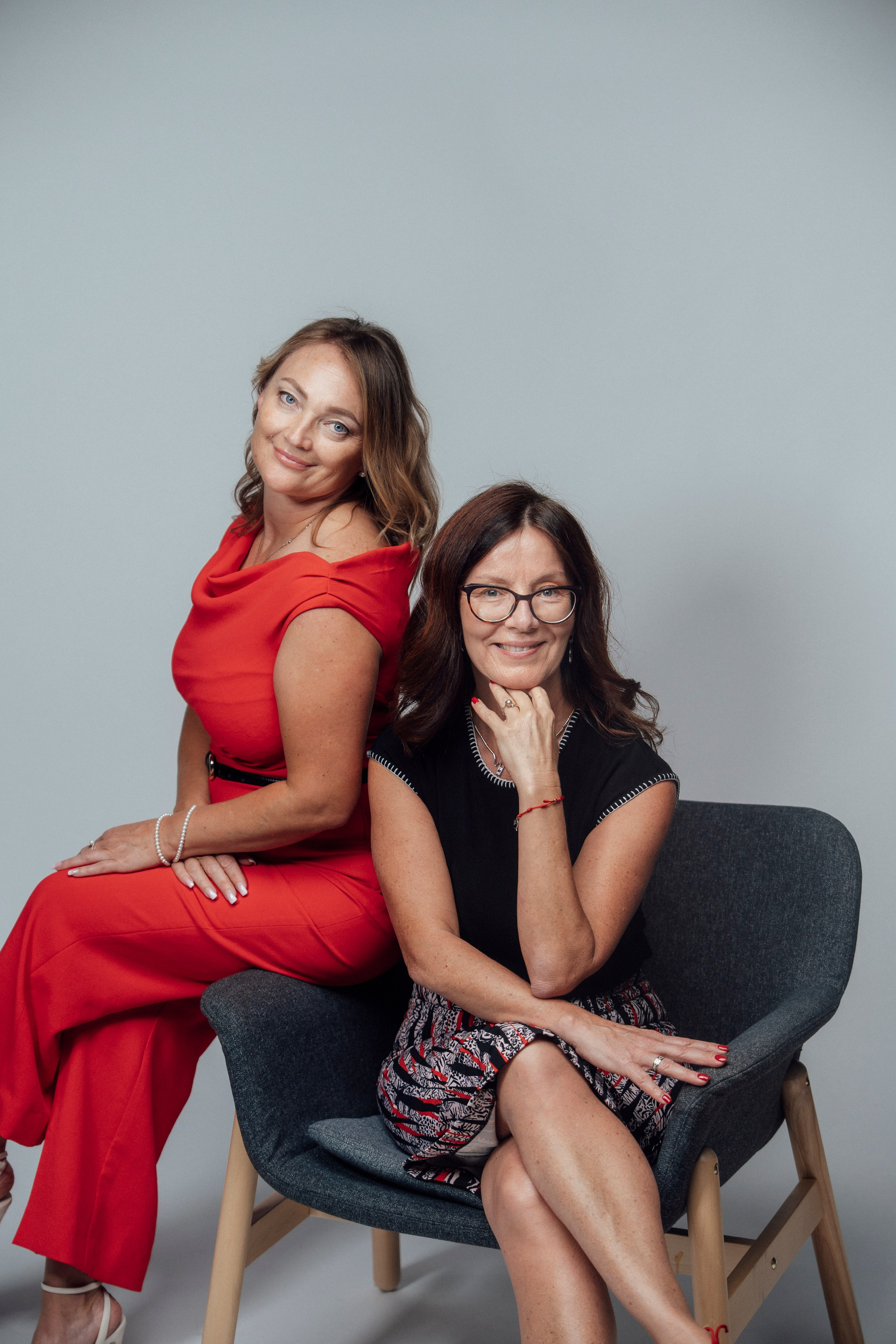 Business content. Tania Bonnet | Professional photographer in Tenerife — Flying dress sessions