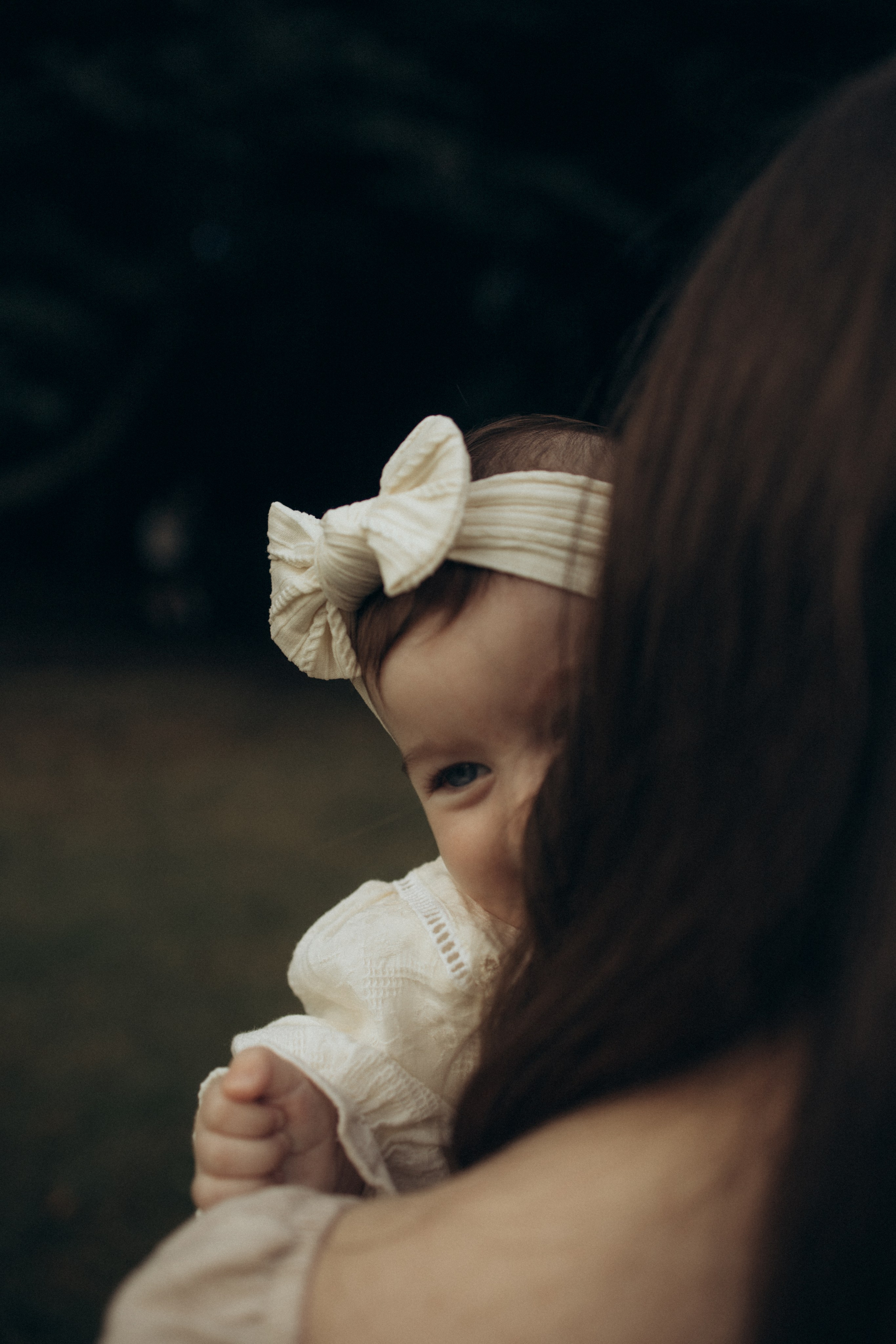 Pergola gardens. Photographer in Milton Keynes, Northampton & London — Wedding, Family & Portrait Photography