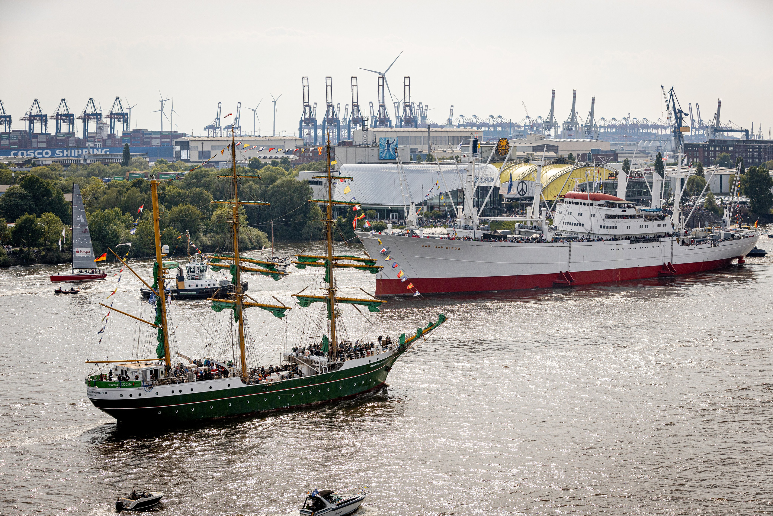 Hafengeburtstag 2024. Фотограф в Германии — Михаэль Барон