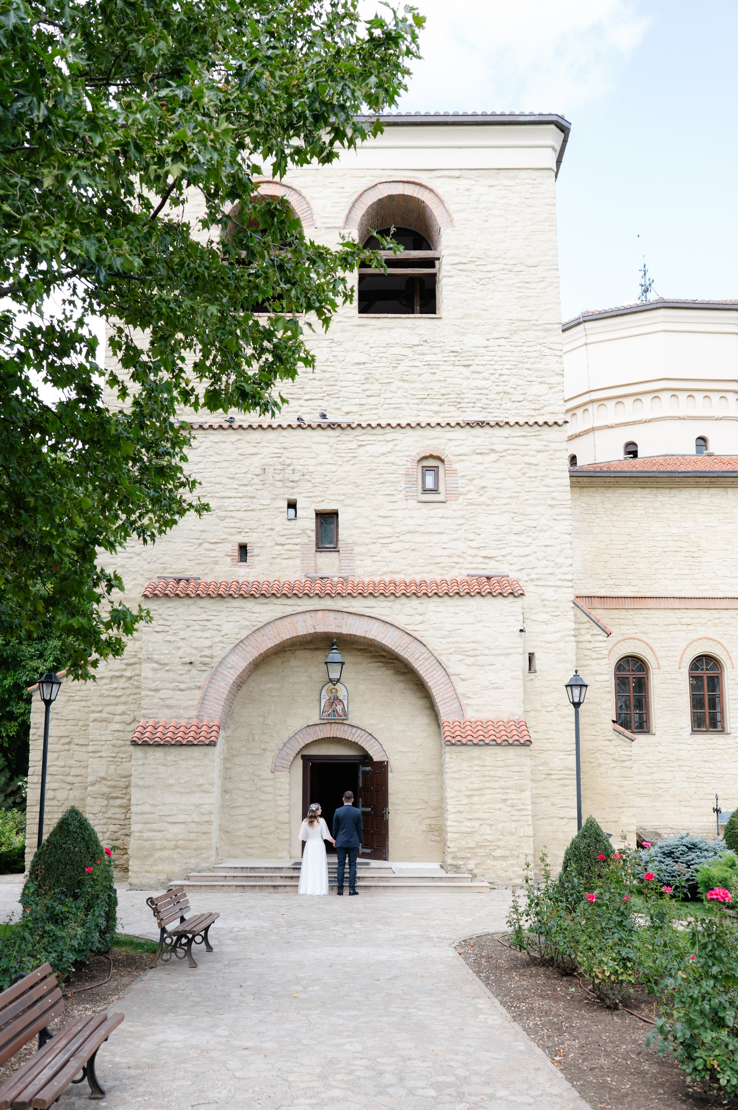 Raluca + Mihai | Wedding Select. Alexandra Hanu Photographer