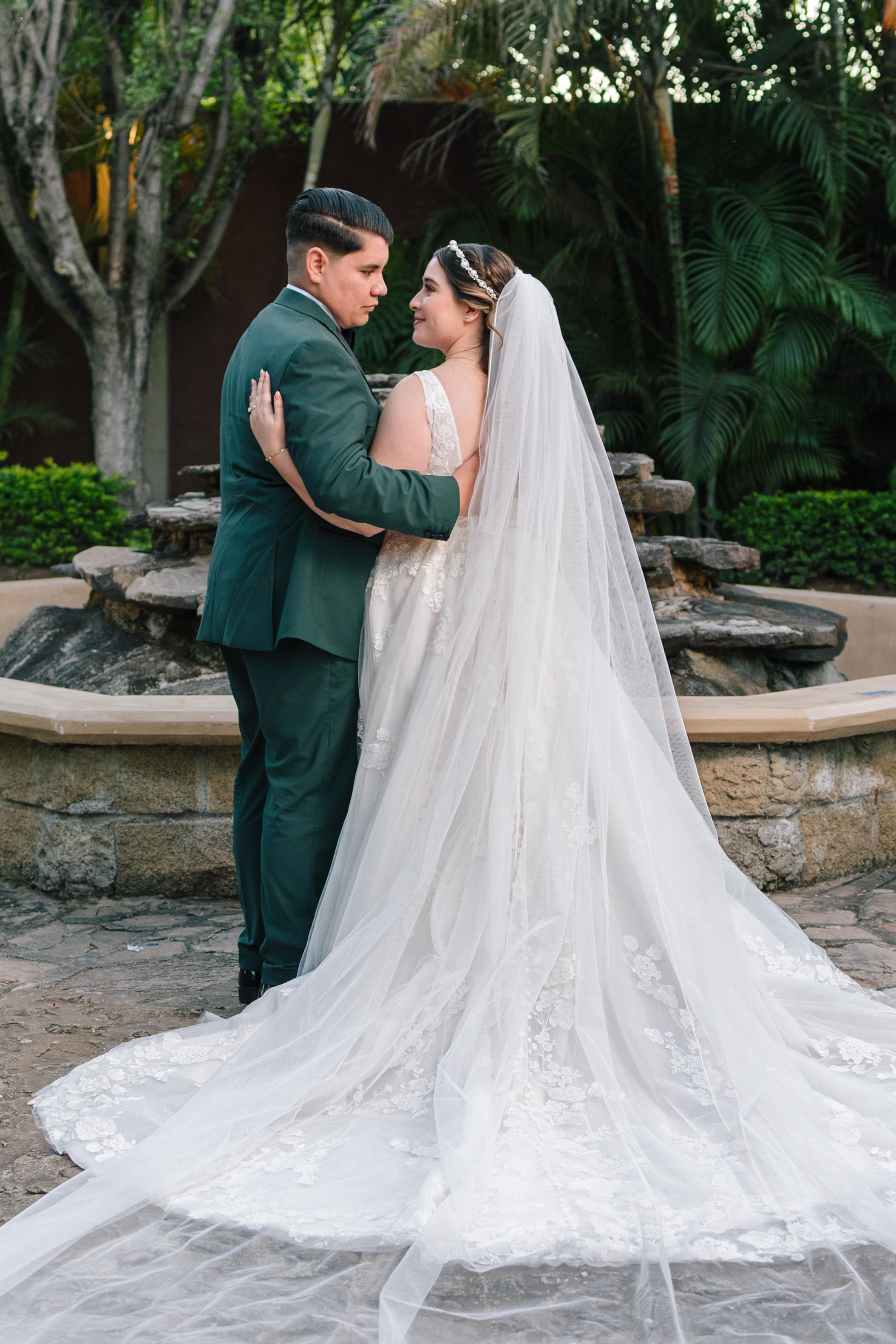 Fatima y Brian. Principal