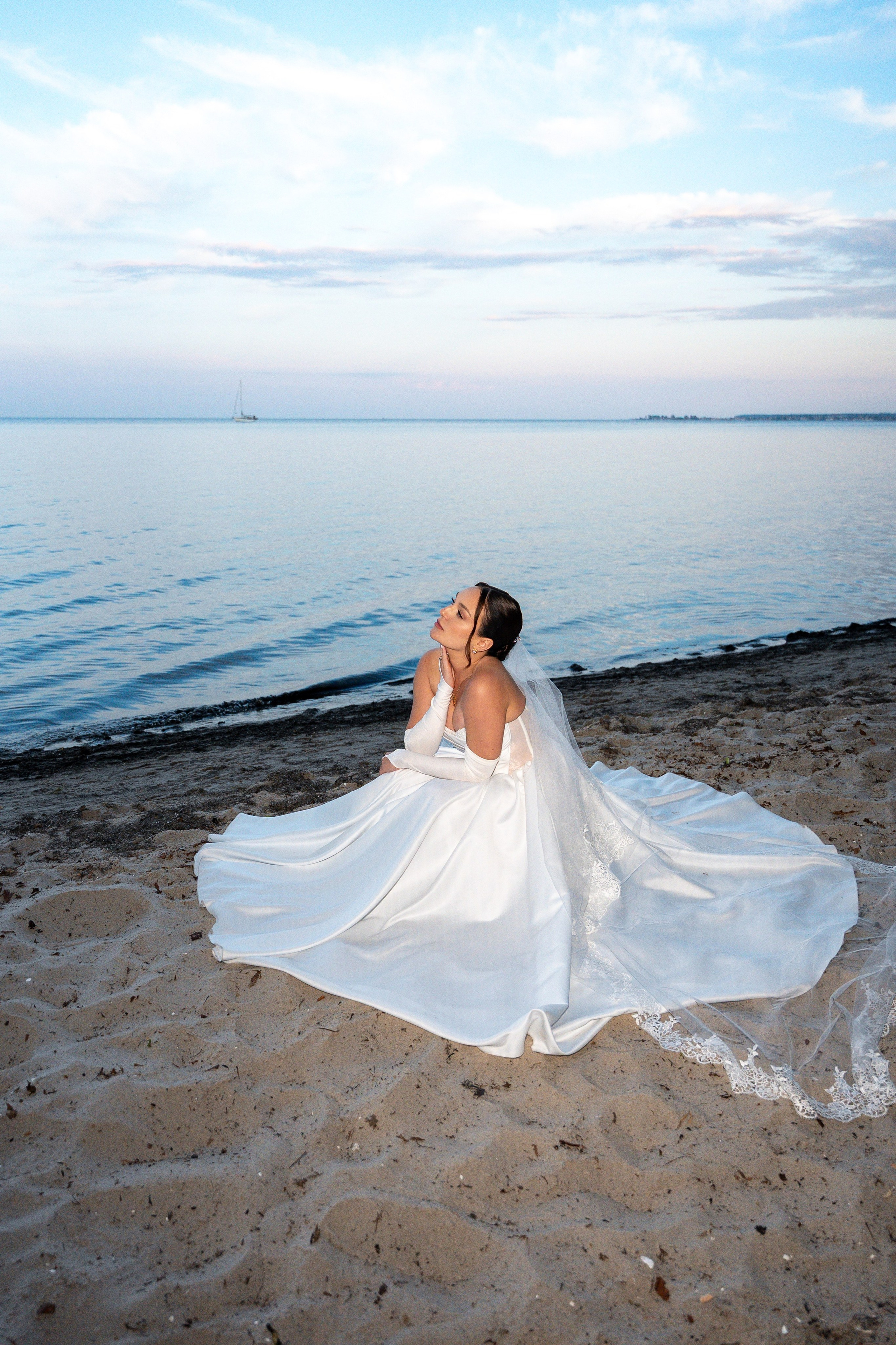 E&N: Zamek w Rzucewie. SL Wedding Photo — Editorial, Elegant & Timeless Wedding Photography in Poland and Across Europe