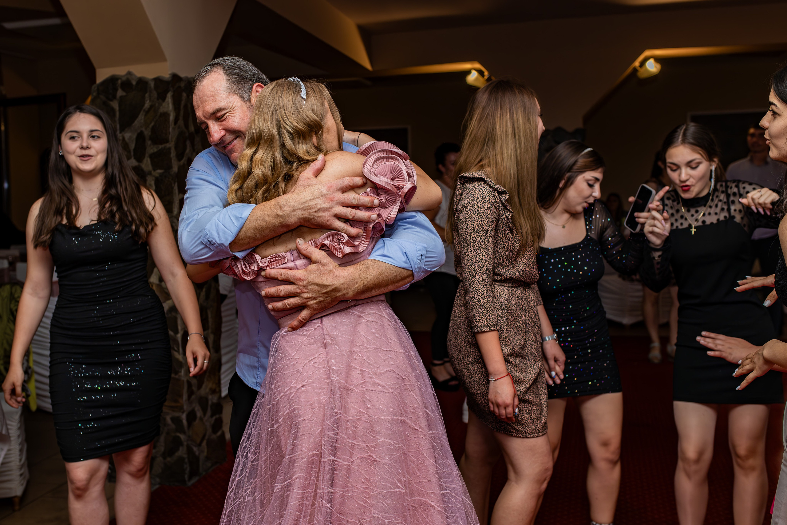 Majorat Petruta. Ionut Brehuescu — Fotograf