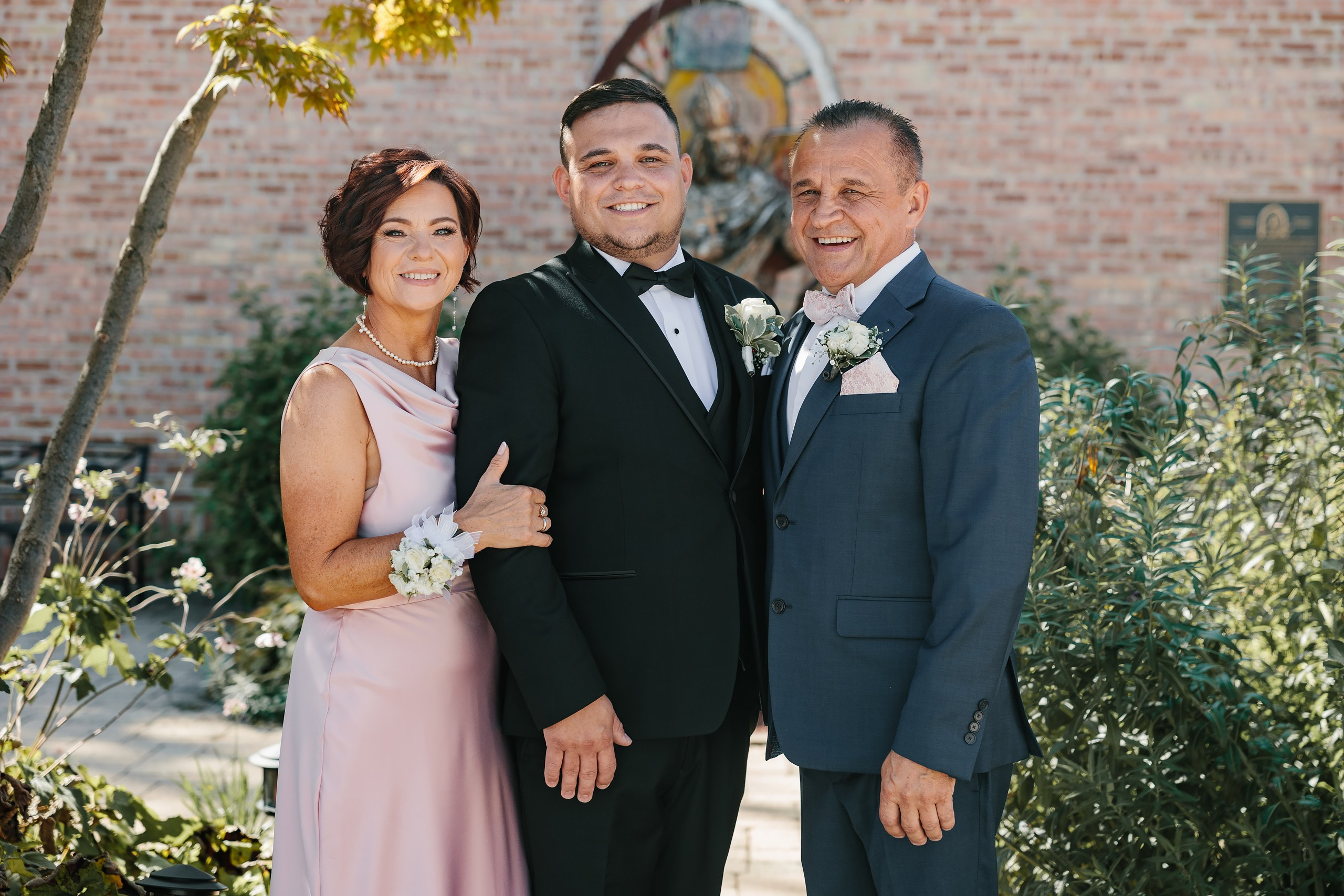 31.08.2024 Wedding. Wedding family event photographer in Chicago Nick Yushevich