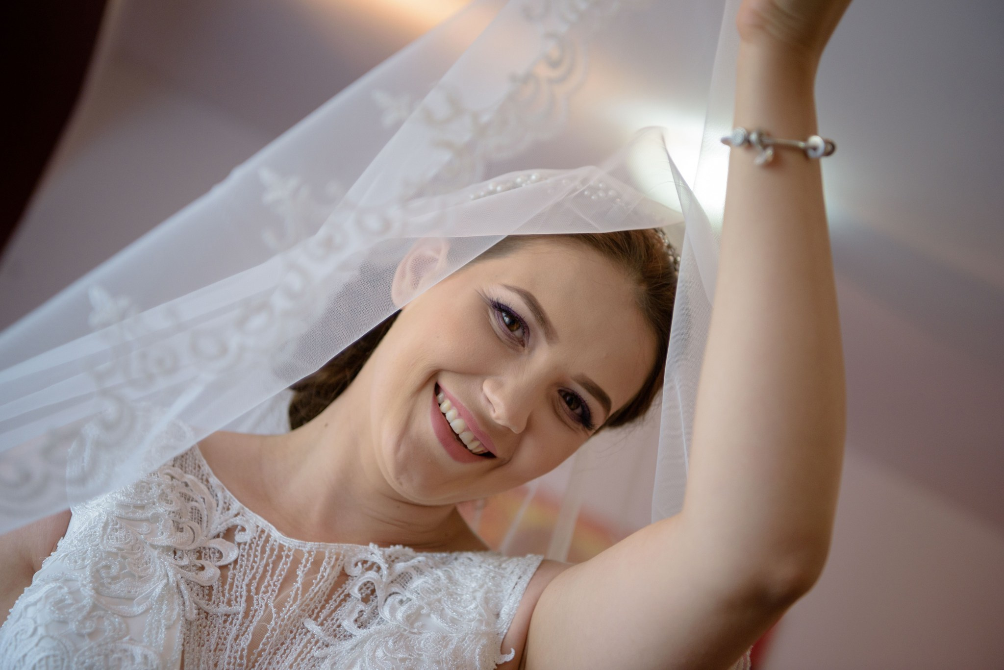 Portrete – Eleganță și expresivitate. Fotograf de nuntă, corporate, botezuri, majorate și aniversări Roman, Lucaci Cornel