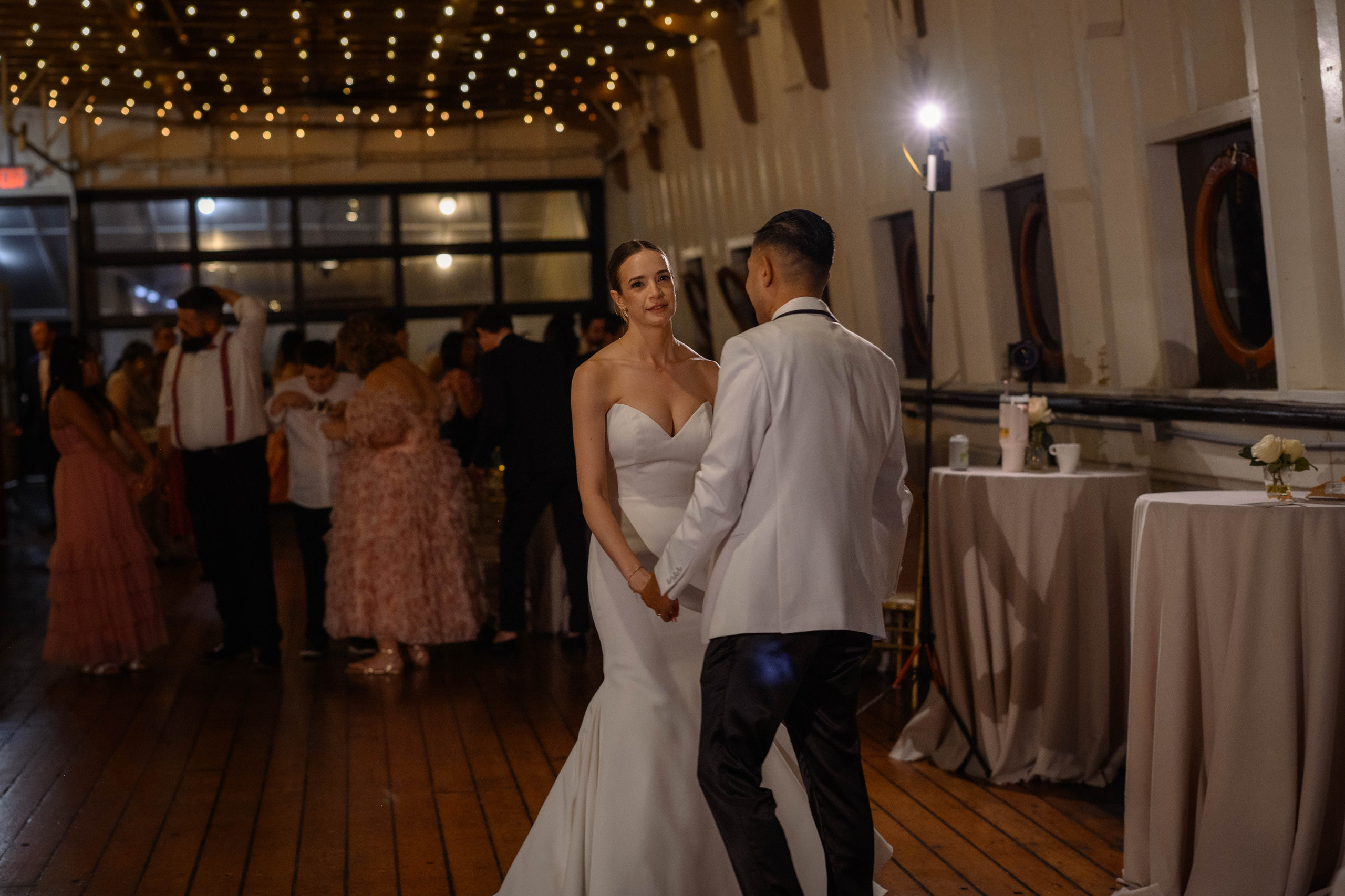 Kevin & Katie. Wedding & portrait photography in the Seattle Area. Helen Michelle photographer