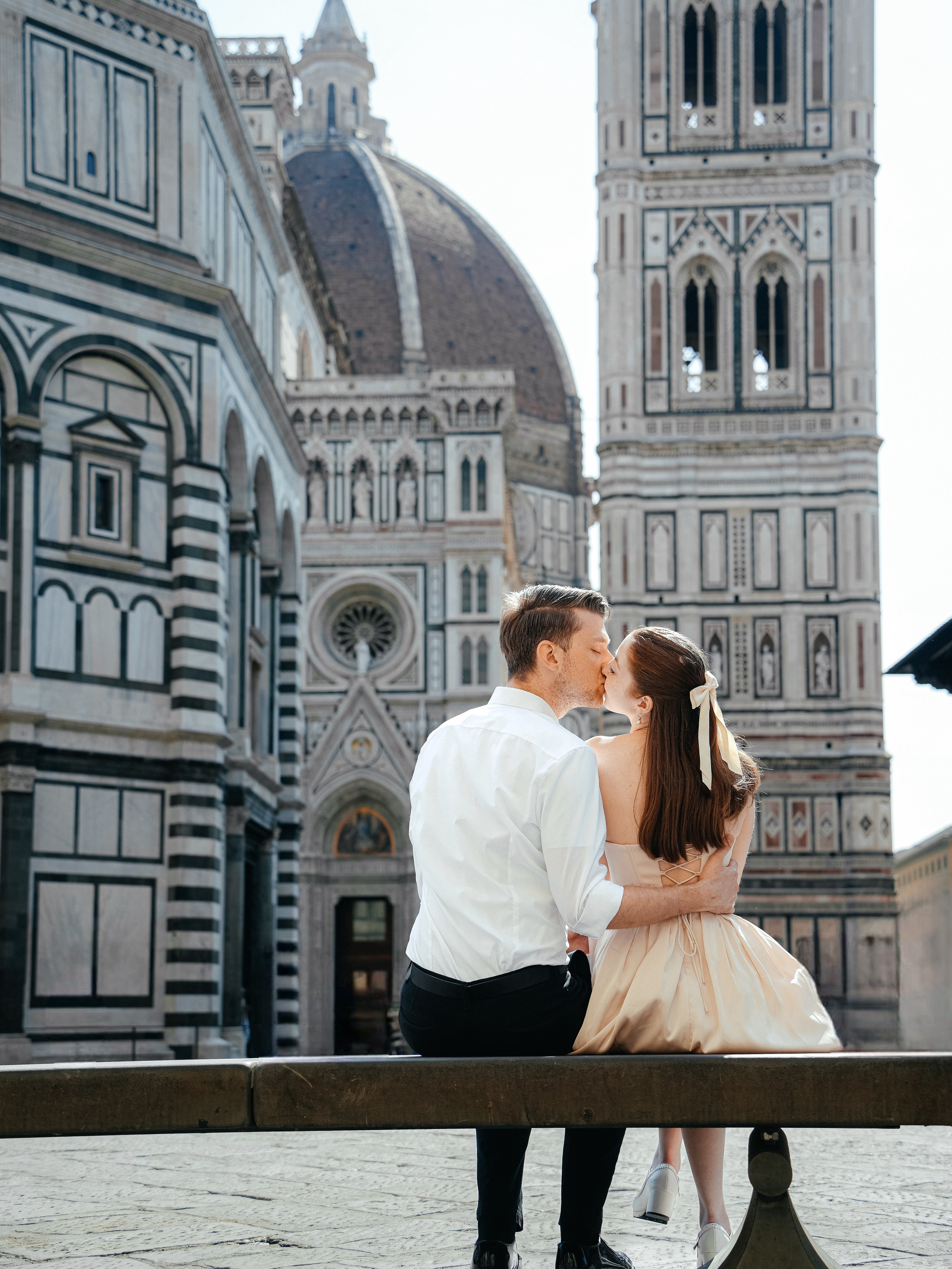 Engagement & Pre-Wedding Photoshoot in Florence. Wedding Photographer in Italy