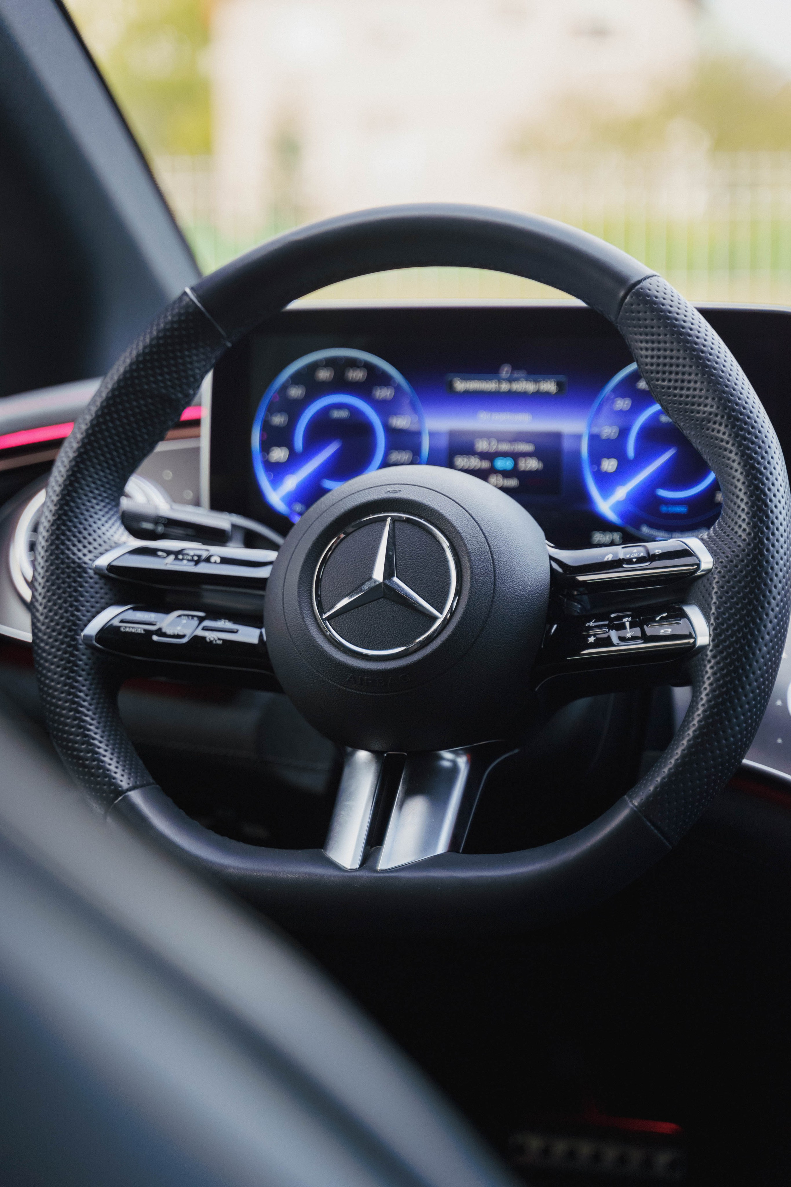 Auto kuca Mikom EV event. Жуков Студио