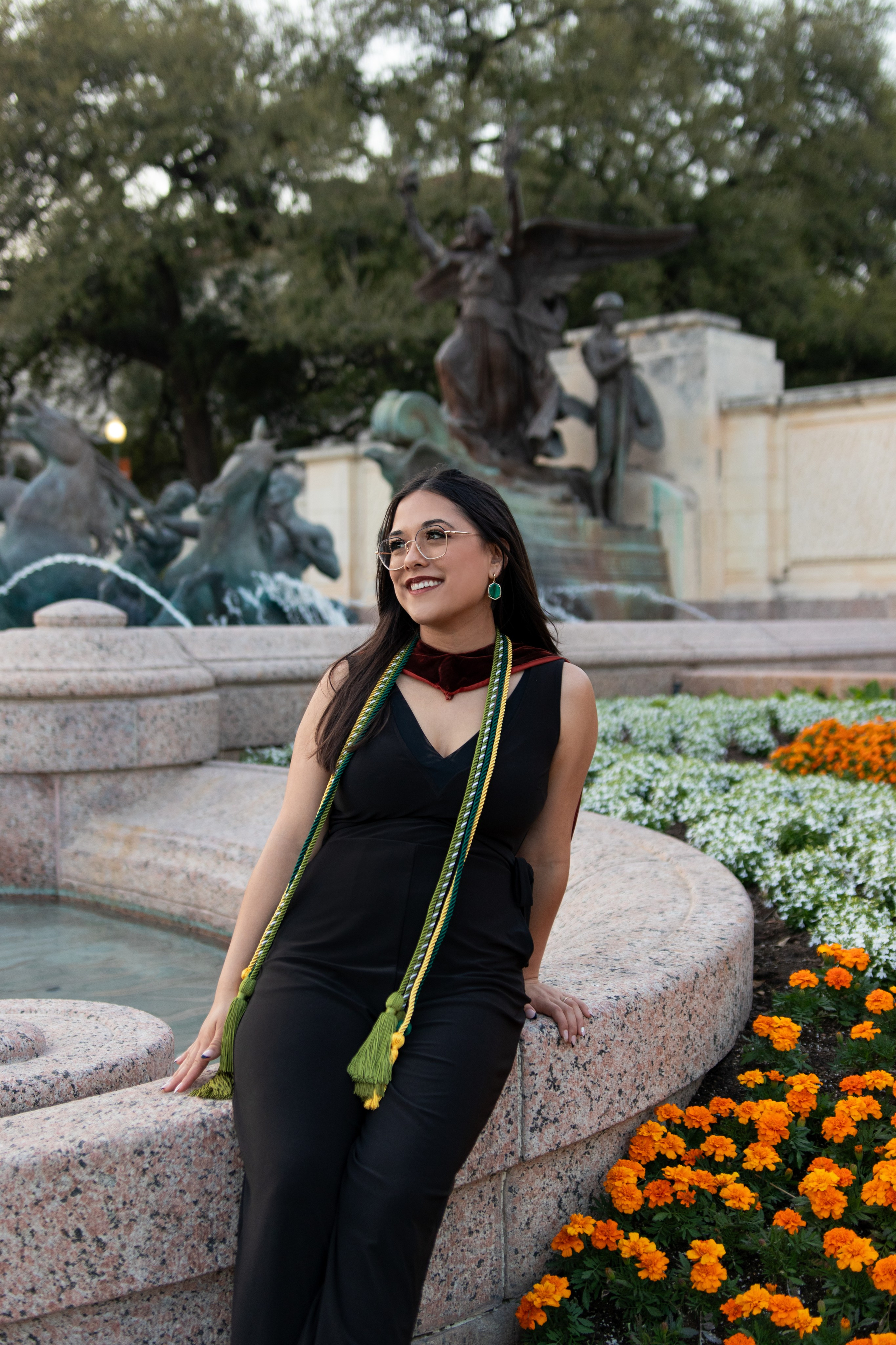 Alexiss' graduation photoshoot at the University of Texas Austin