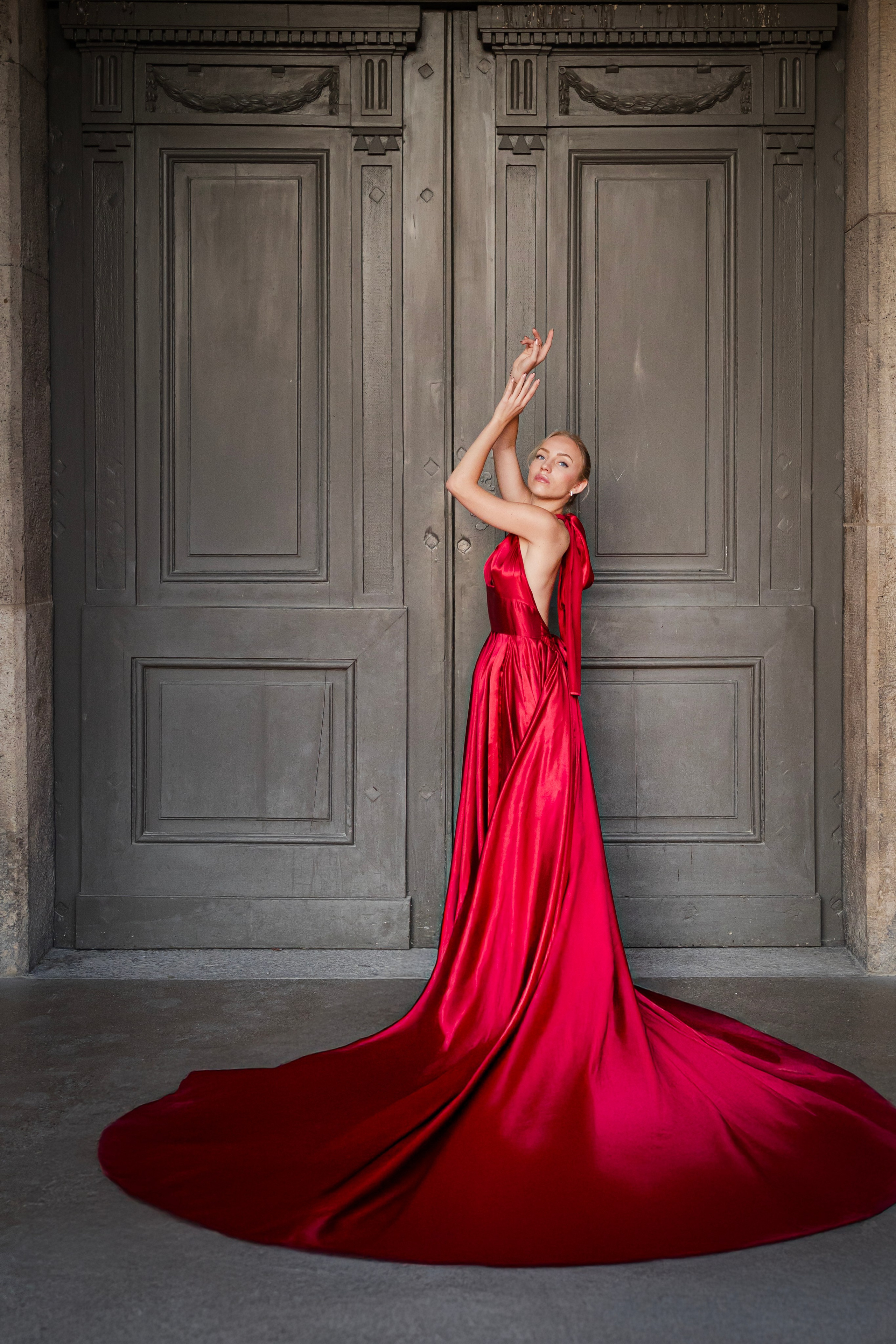 Long dresses shooting. Photographer in Munich