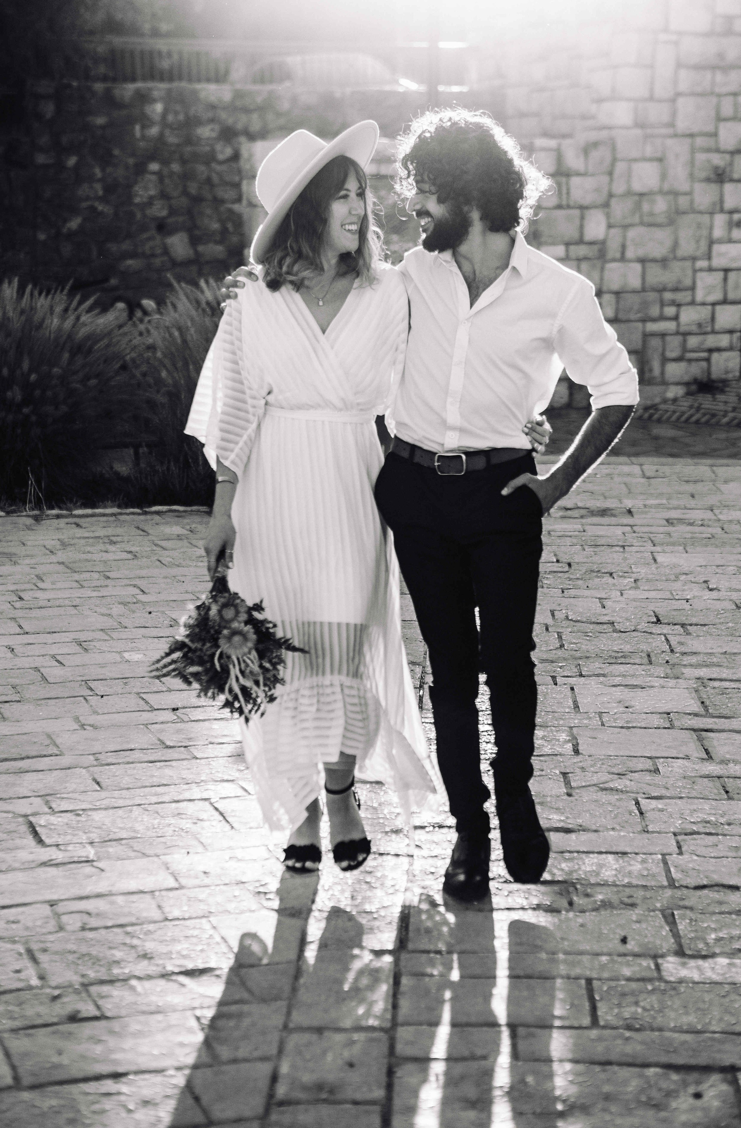 WINE AND LOVERS. PHOTOGRAPHER IN ISRAEL