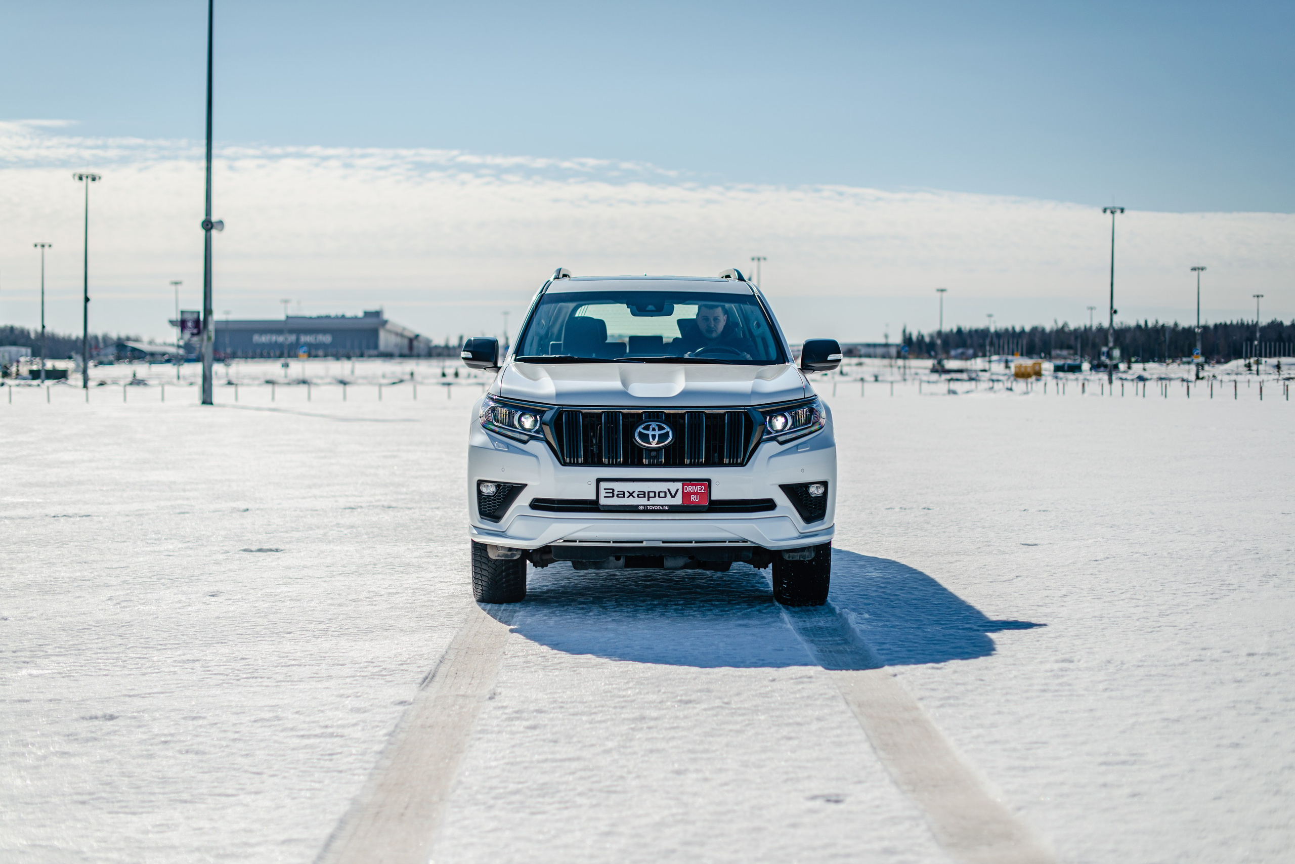 Автомобильная фотосъемка Toyota Prado 2022. ФОТОГРАФ МЕКСИКА КИНТАНА-РОО