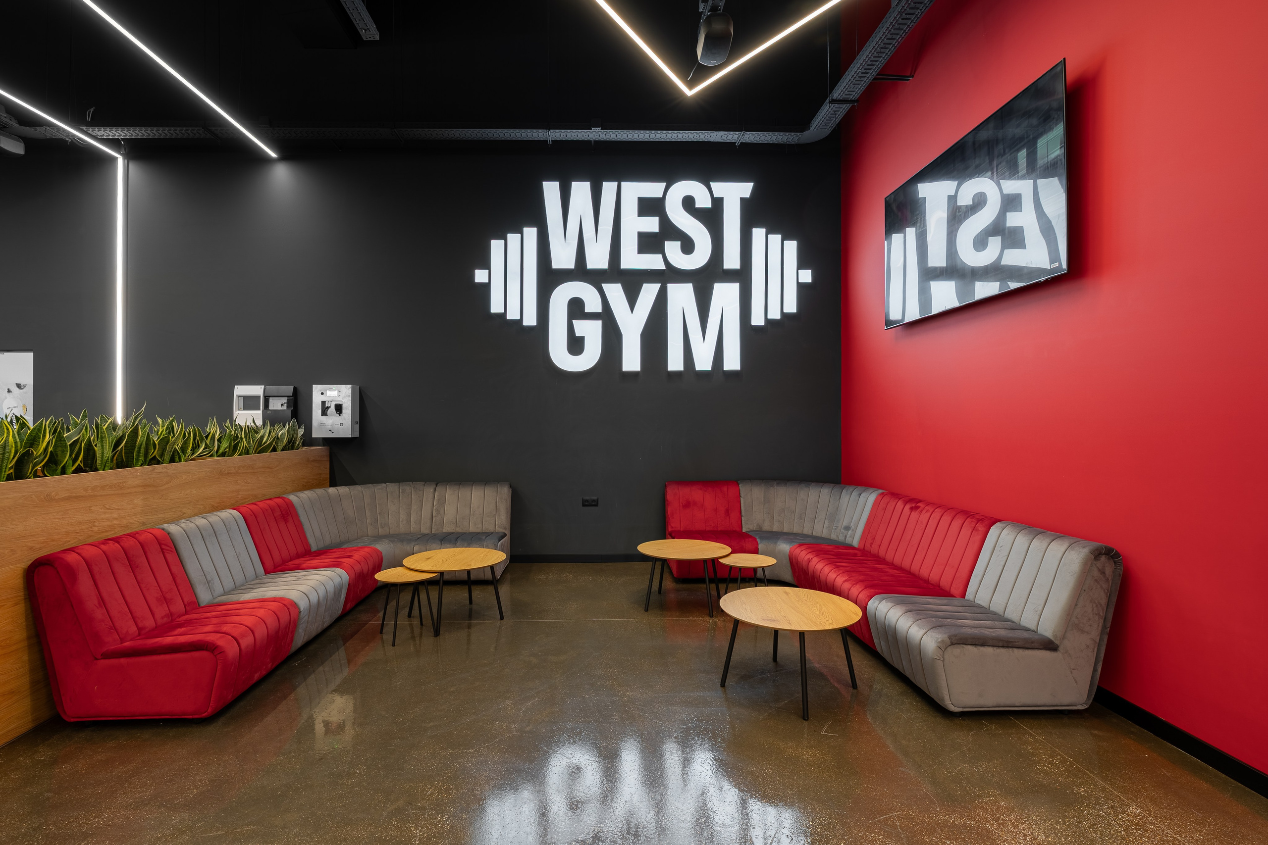 WEST GYM PARK MAXX. Професионален фотограф в Пловдив и областта
