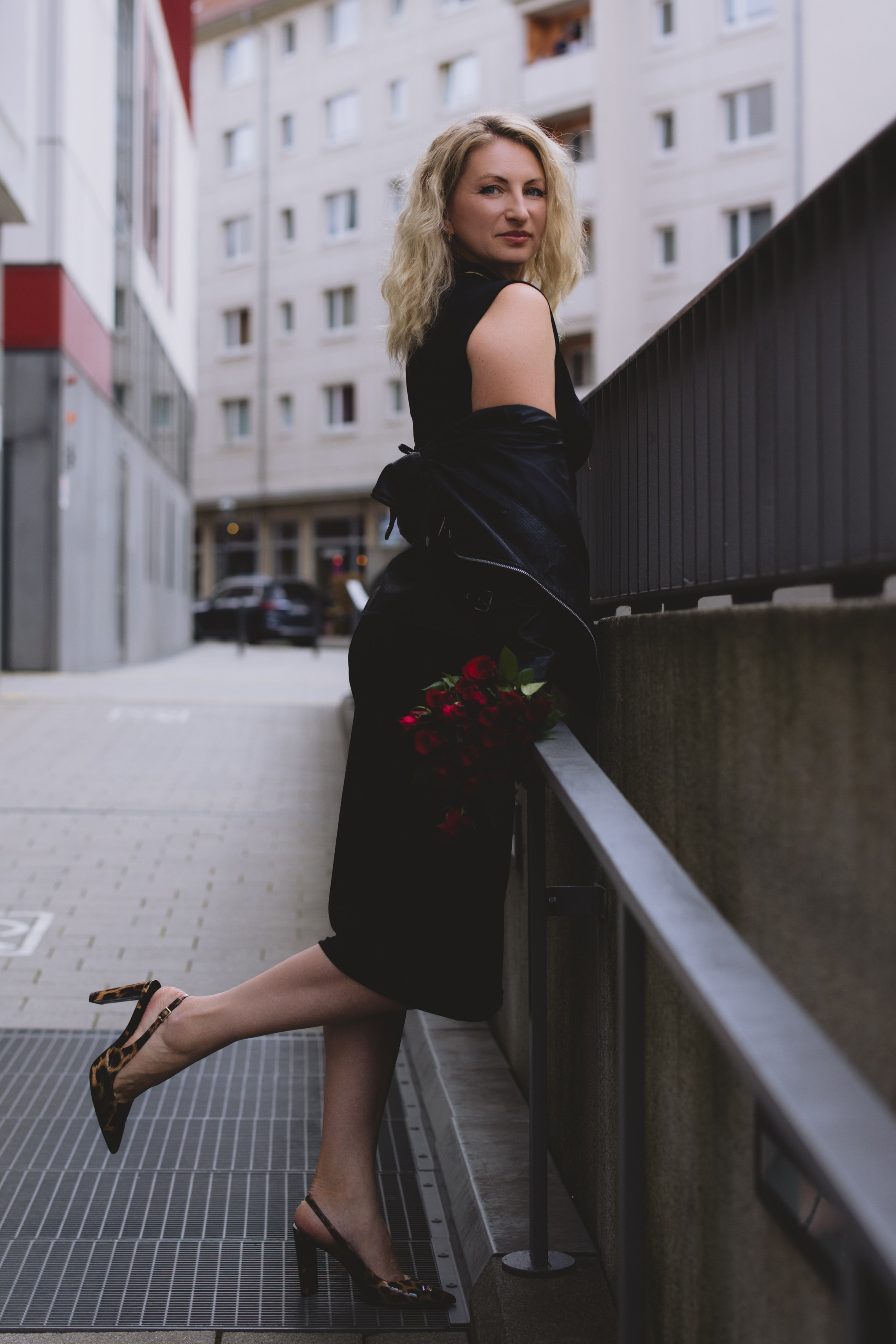 Outdoor Portrait Photoshoot in Leipzig. Woman in Black Dress. Kristina Kozheltsova — Black & White Portrait Photographer in Leipzig