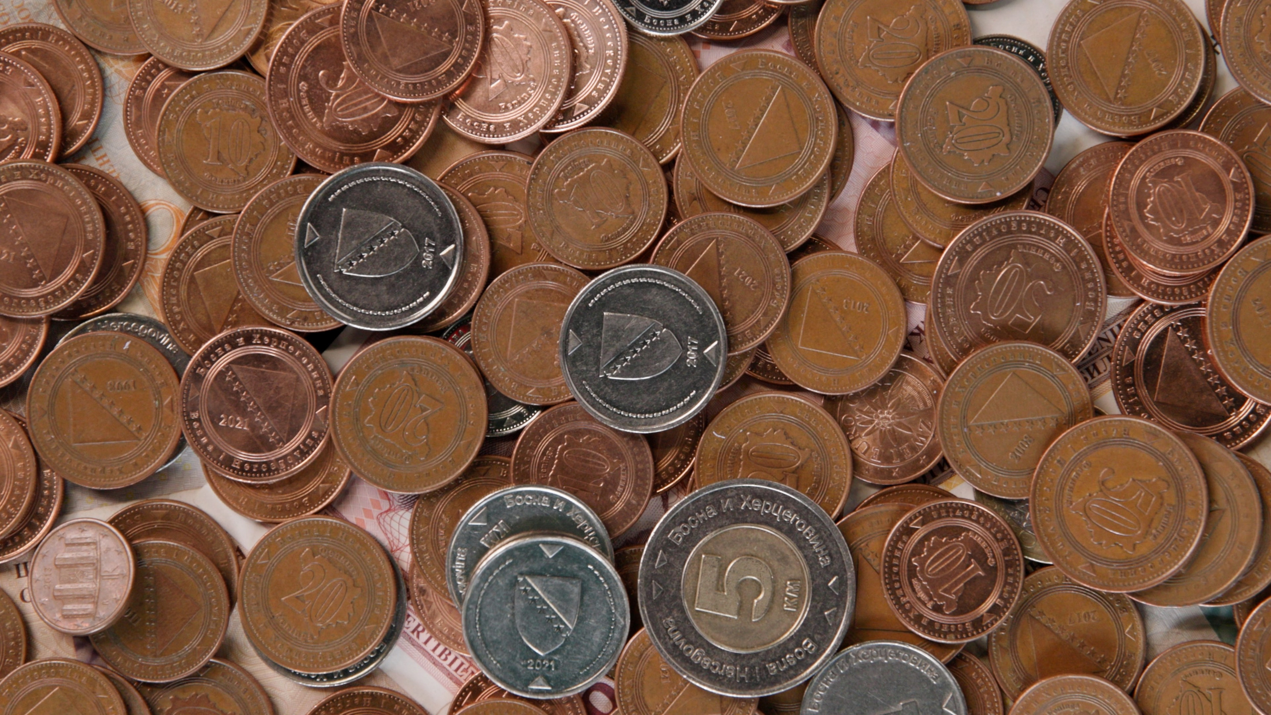 Easy Tabs “Mijenjamo Igru”. Hamza Makić Cinematographer, Photographer & Visual Artist