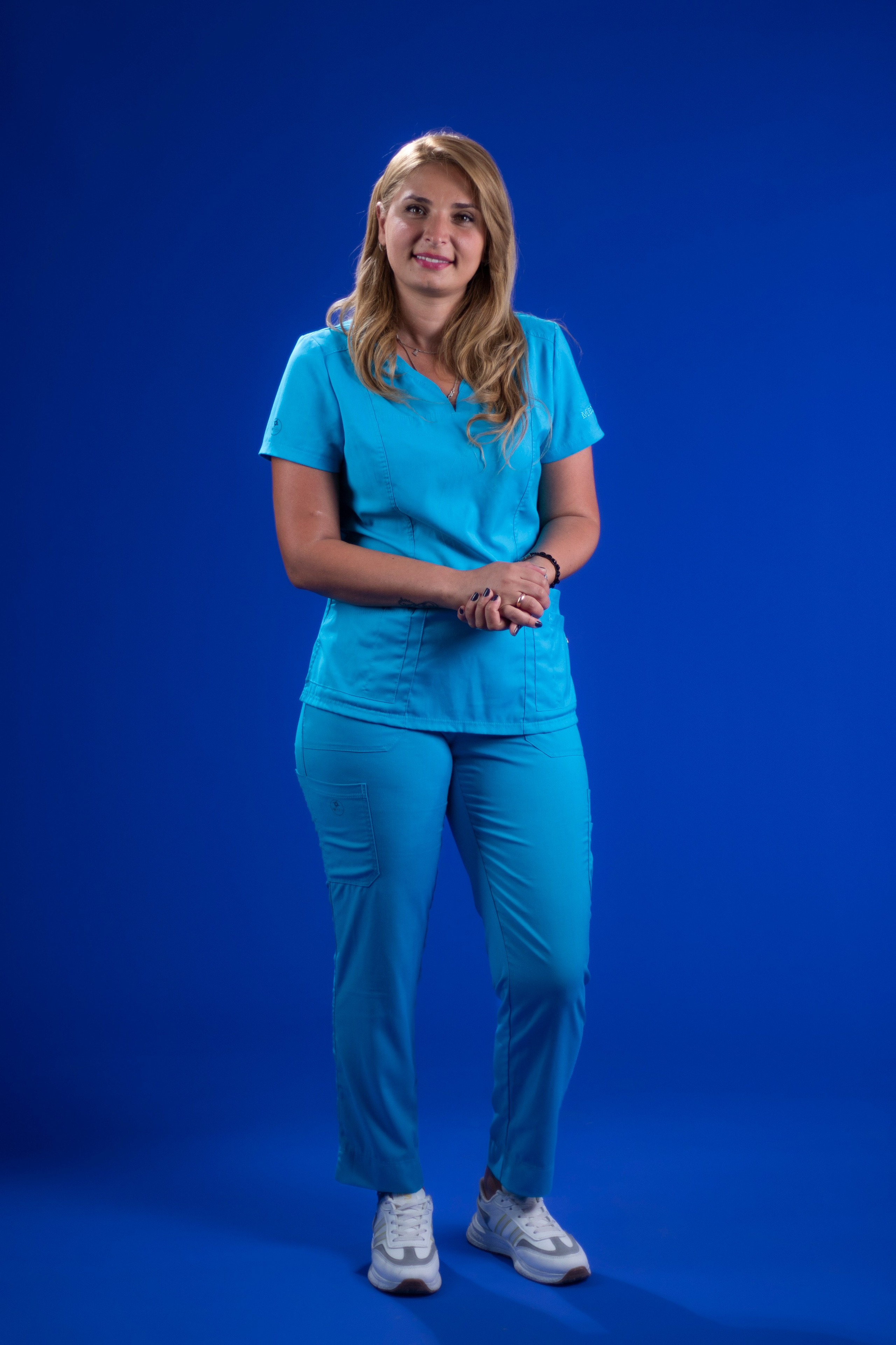 სტუდიური და გარე ფოტოსესიები. Clapp Studio