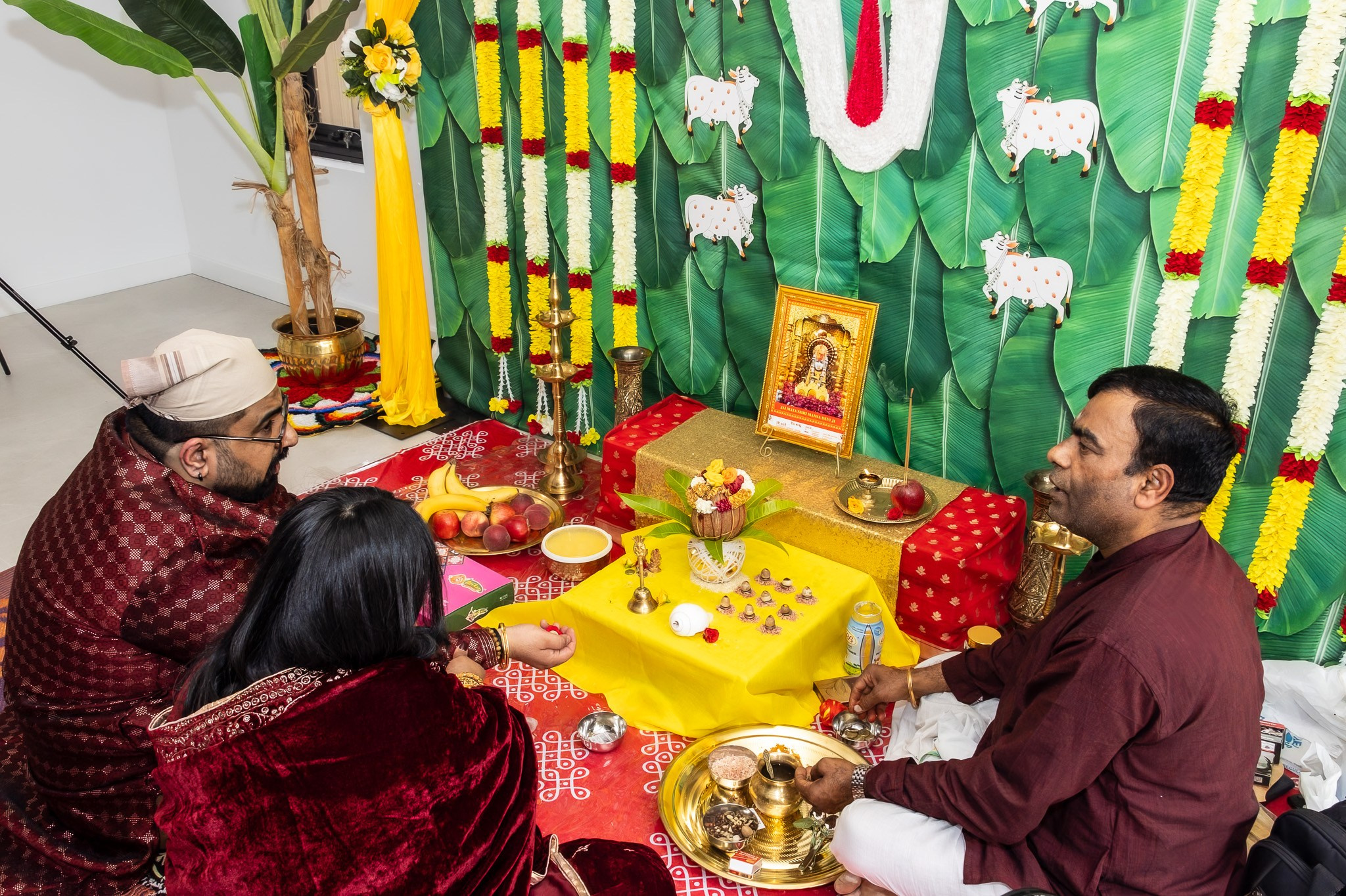 Mitesh & Asmita’s Housewarming. MHCreative is family-oriented photographer based in SYDNEY