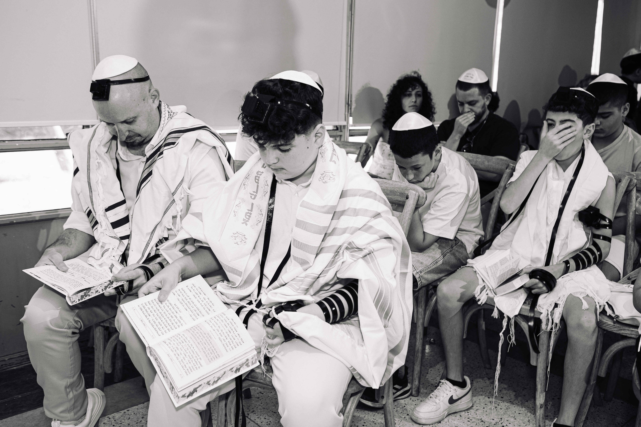 KFIR PARTY. Https://shi-photo.com/