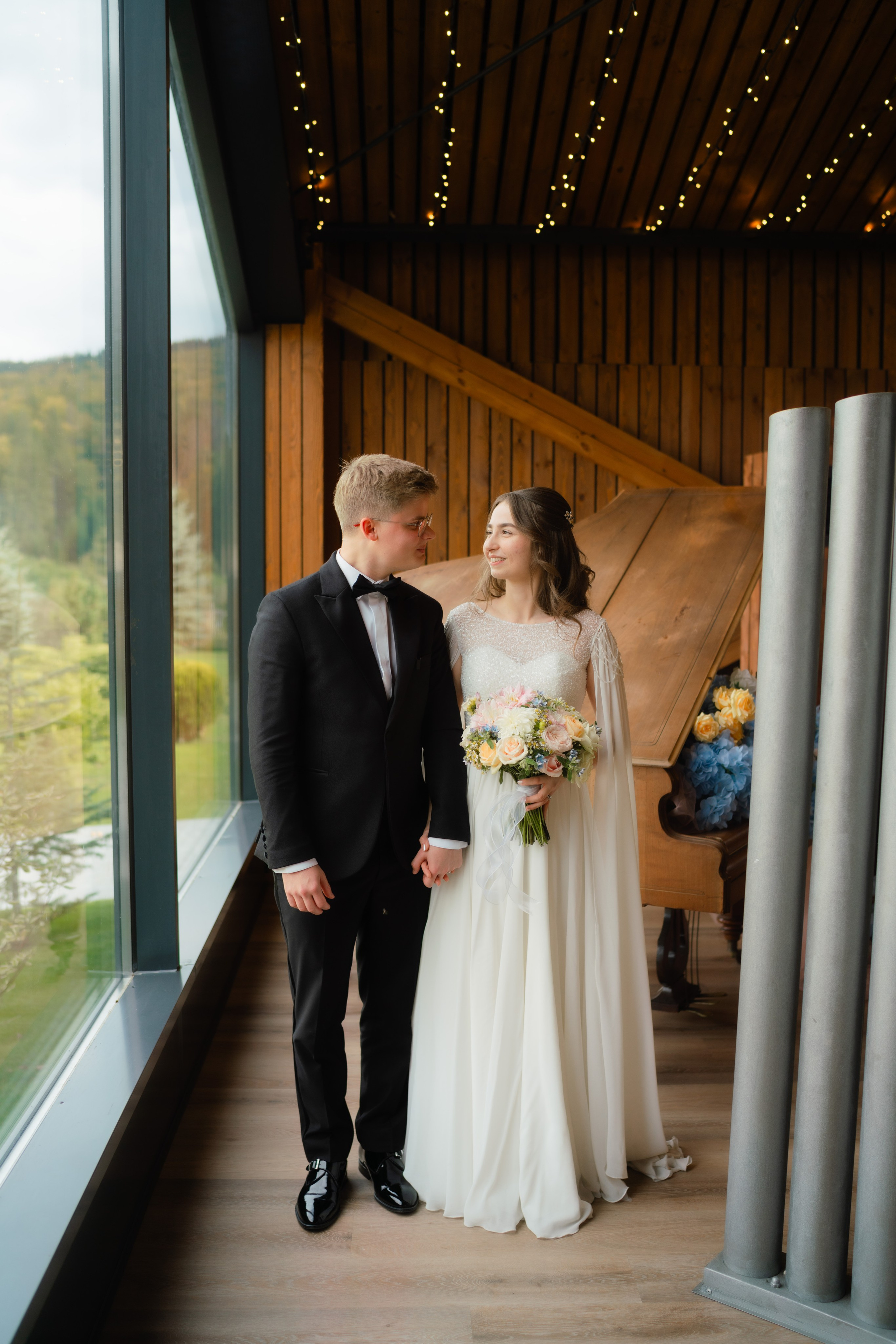 Miruna | Ruben Preview. Main