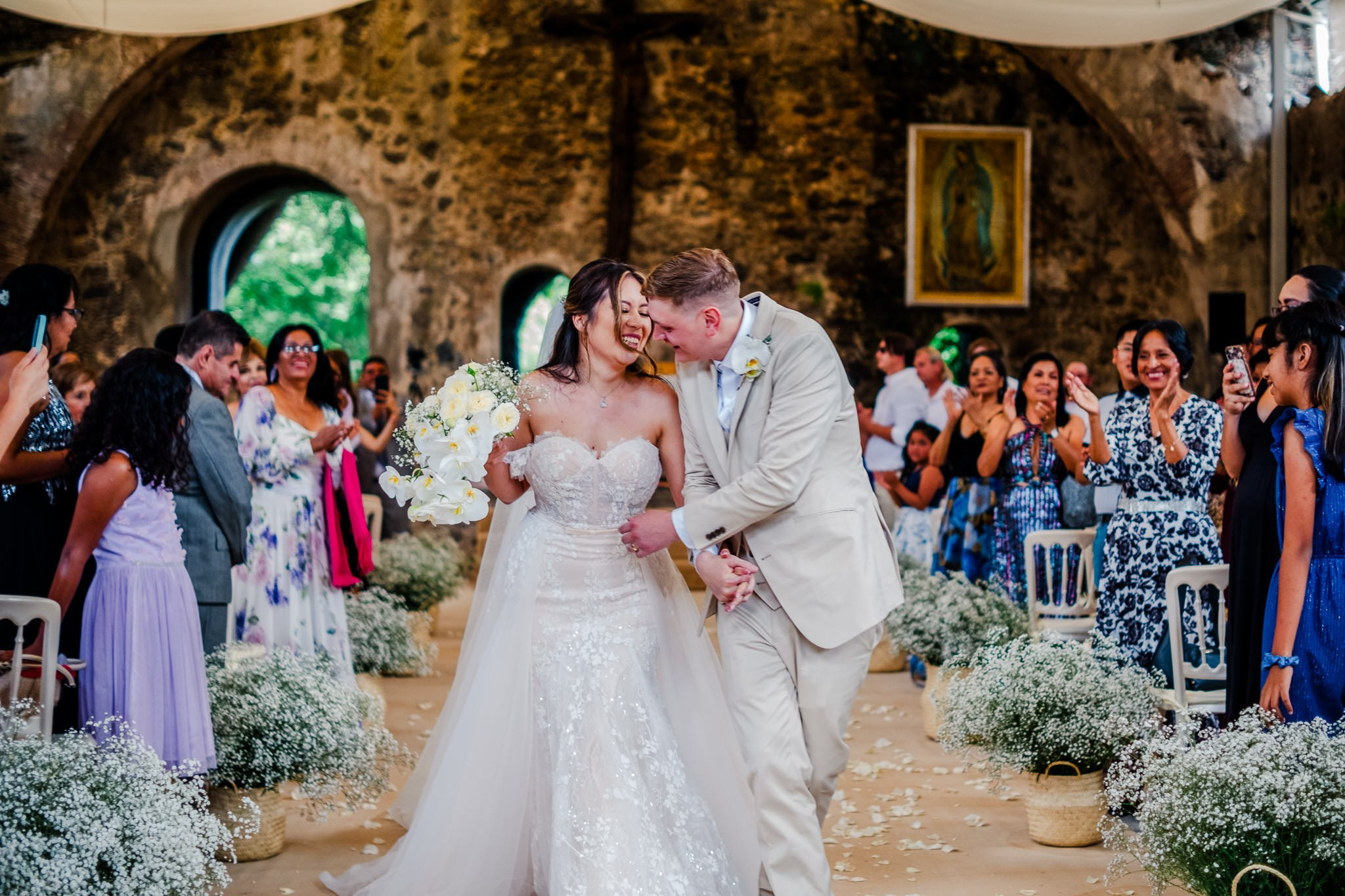 Abril & Dylan / Morelos. Wedding and family photographer in Mexico City