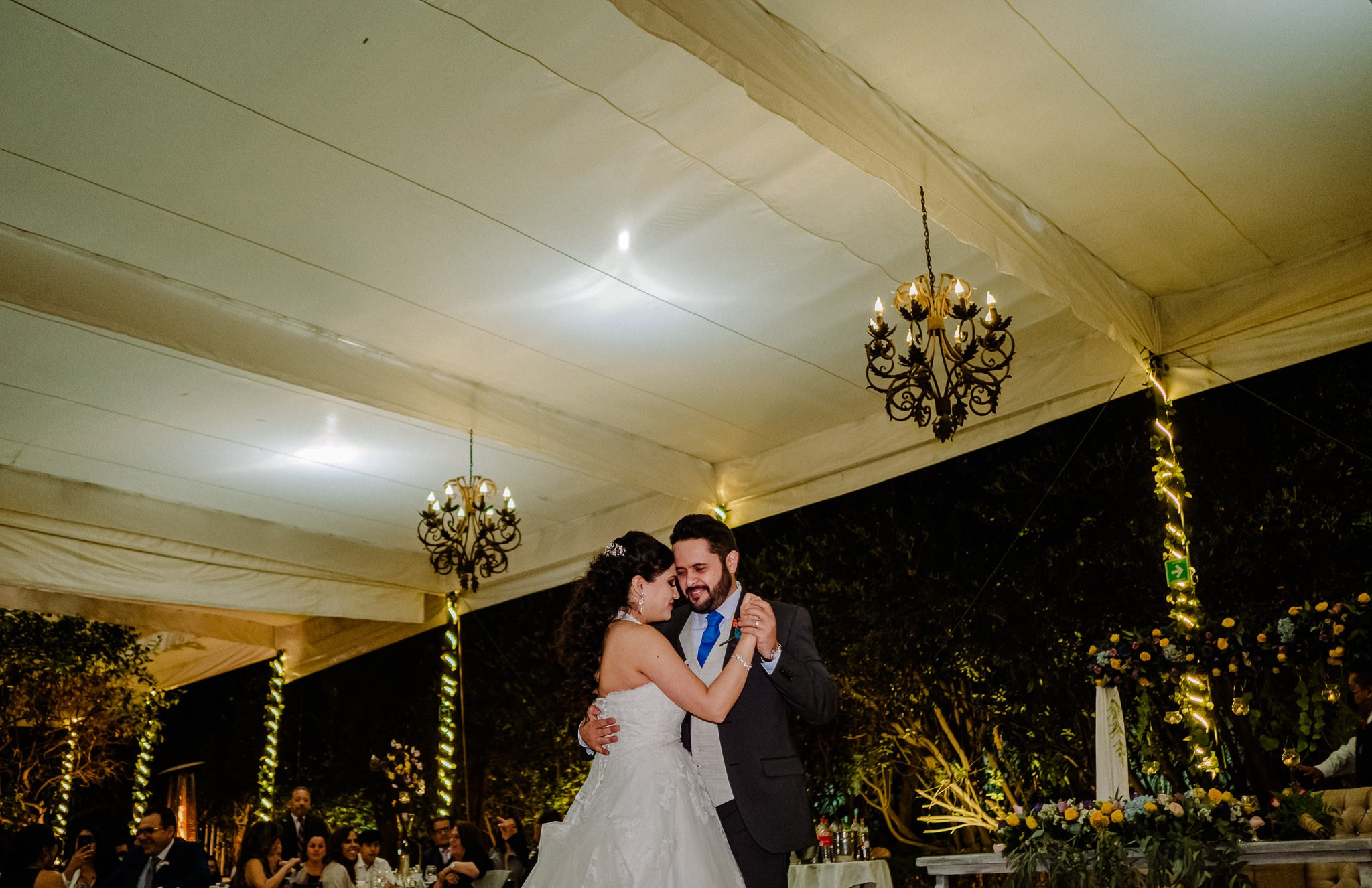 Lucero & Eliezer. Wedding and family photographer in Mexico City